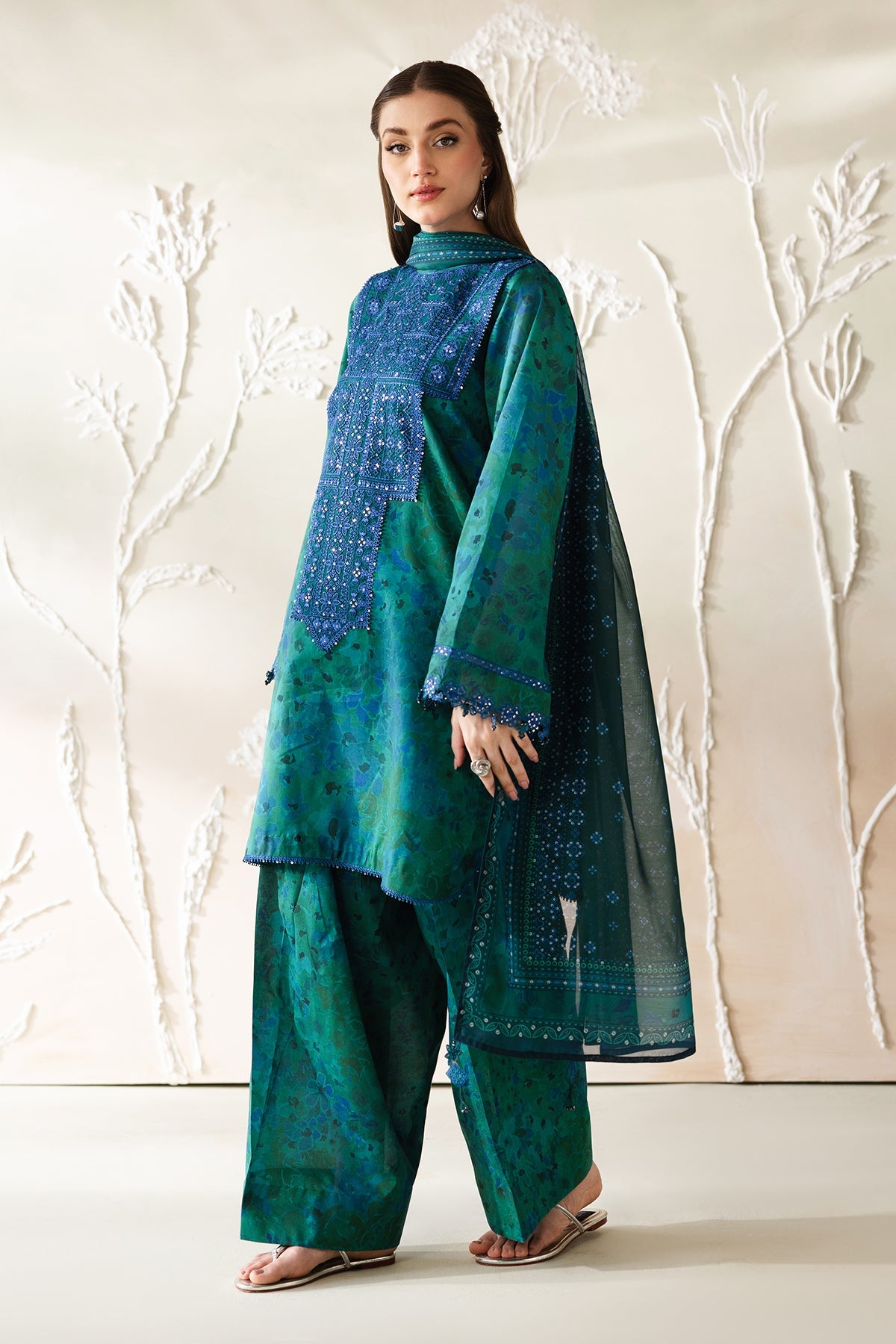 EMBROIDERED LAWN SF-4426