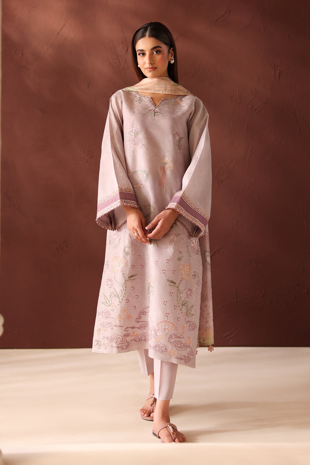 EMBROIDERED SELF JACQUARD UF-4484