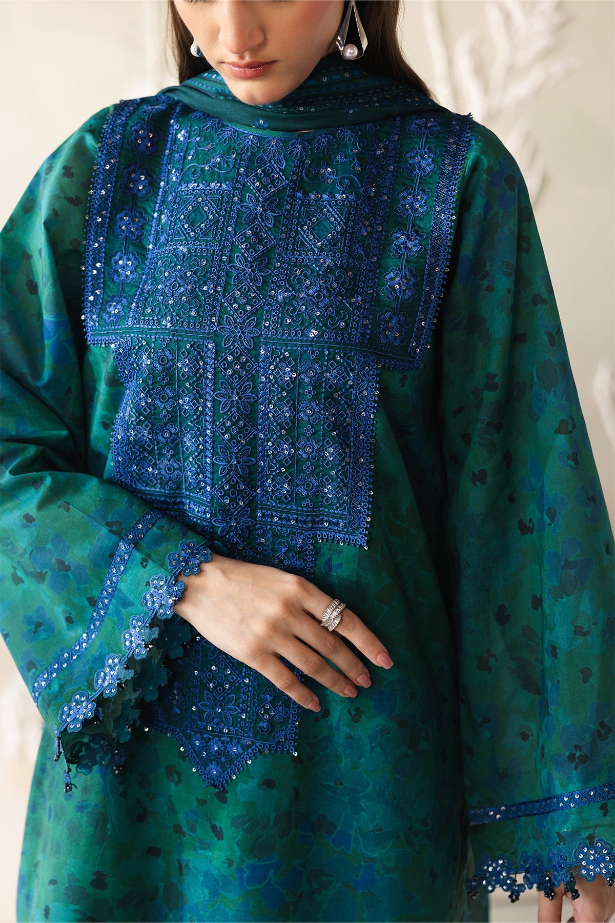 EMBROIDERED LAWN SF-4426