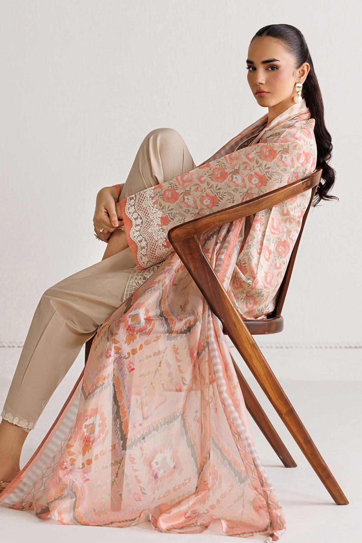 EMBROIDERED LAWN SF-4495