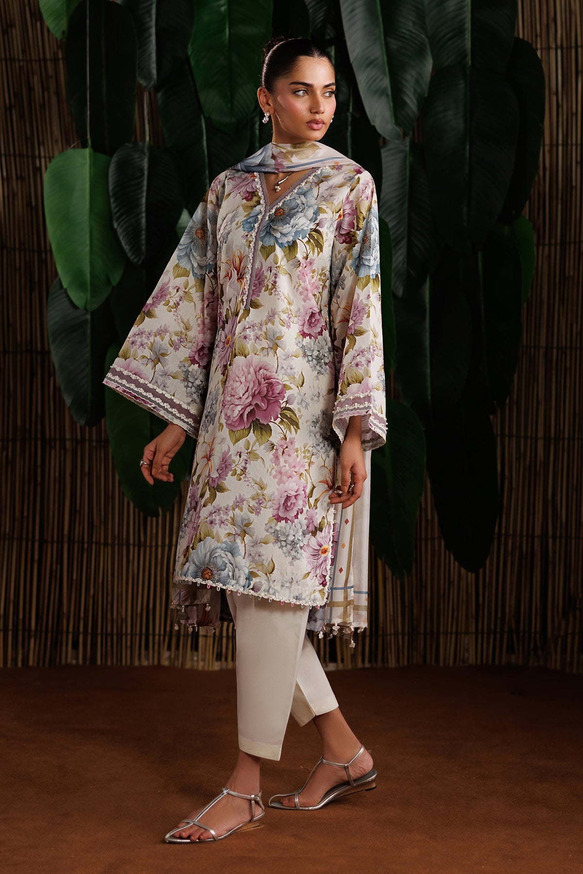 EMBROIDERED LAWN SF-4531