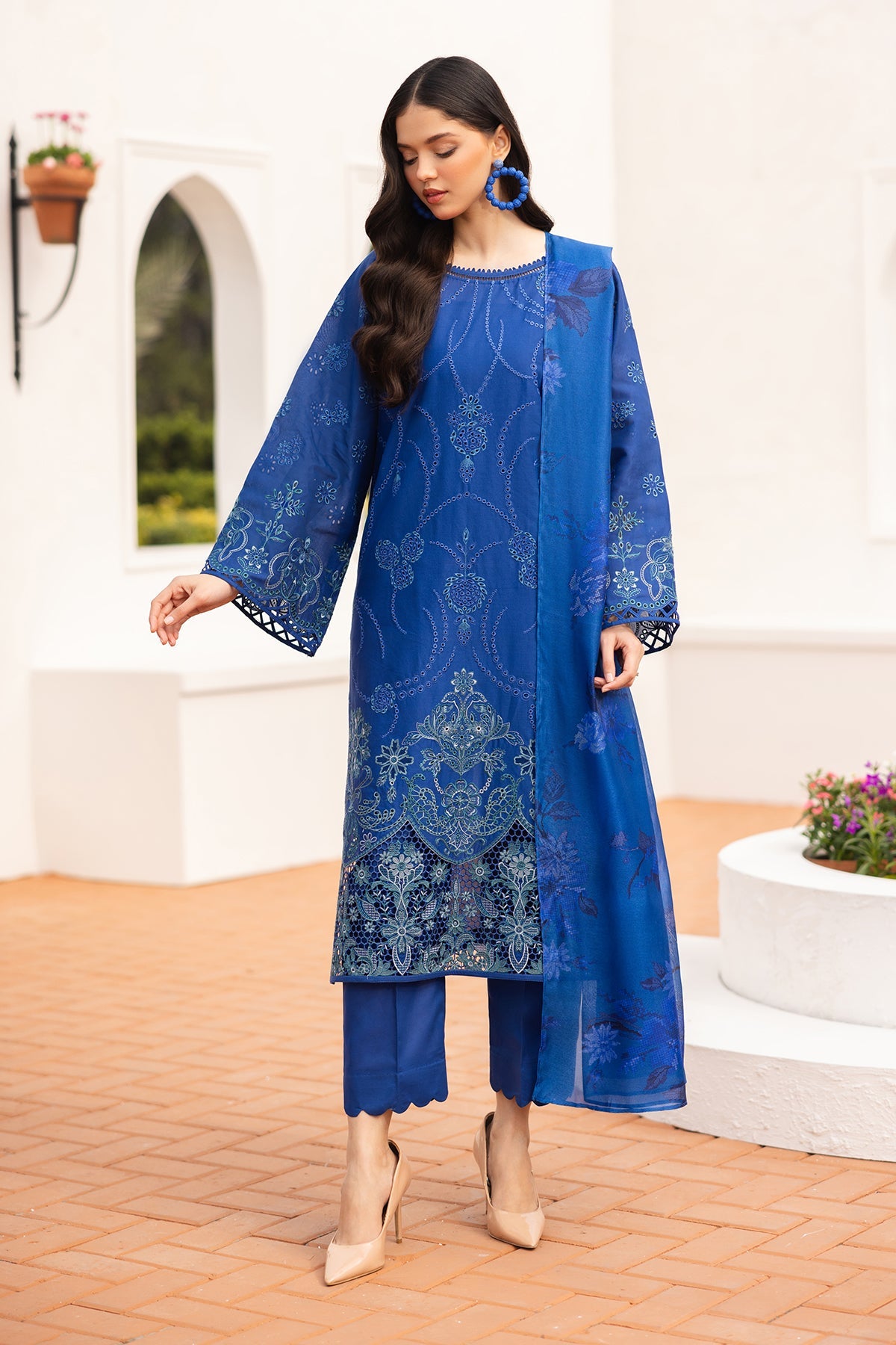 EMBROIDERED PRINTED LAWN SF-4152