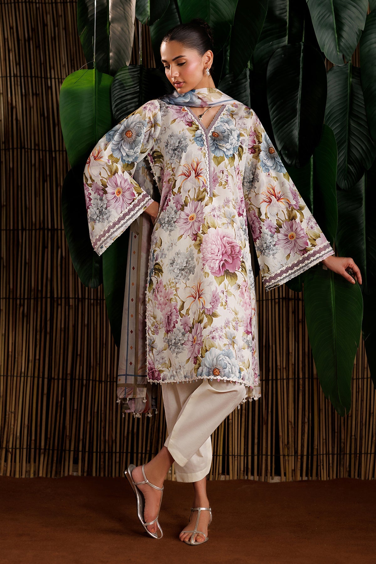 EMBROIDERED LAWN SF-4531