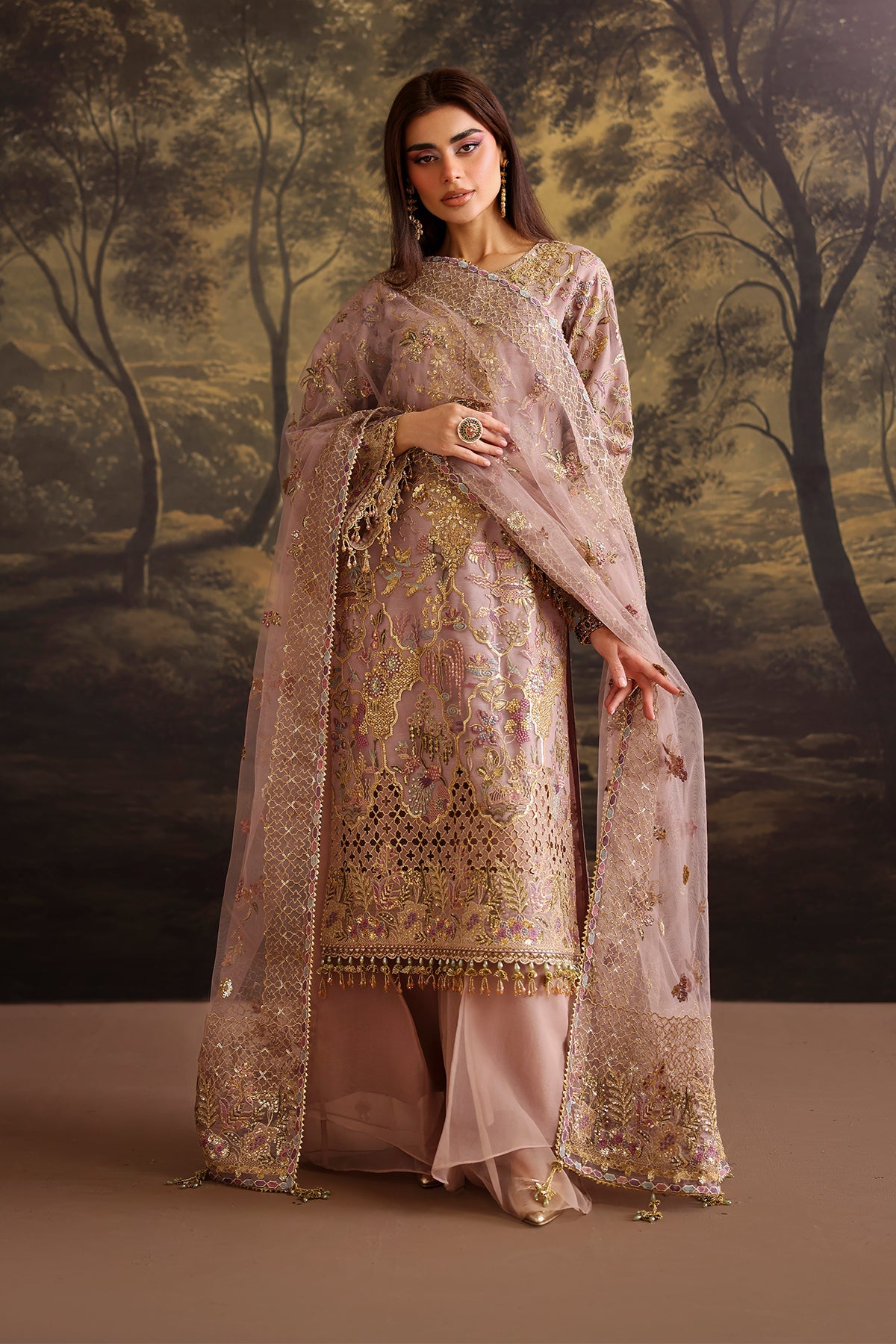 EMBROIDERED NET UF-4378