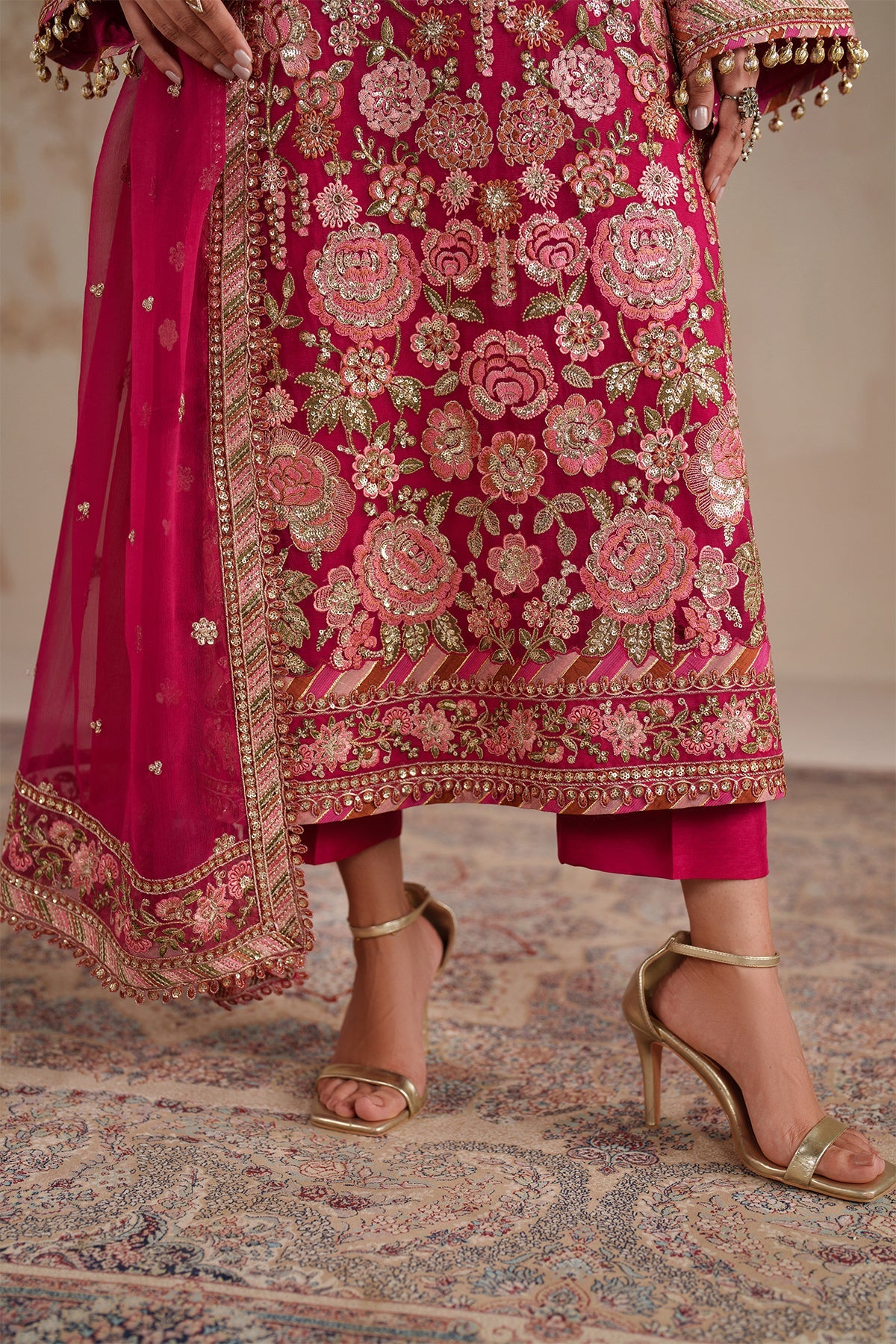 EMBROIDERED CHIFFON UF-4363