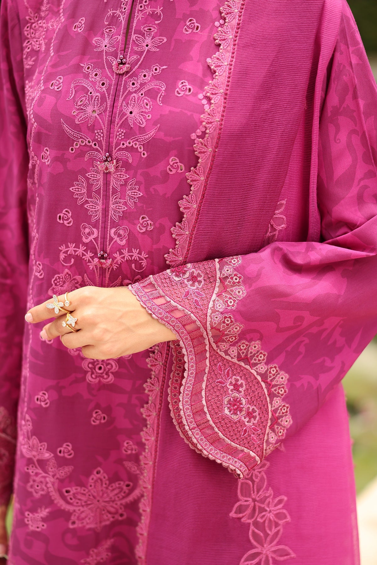 EMBROIDERED LAWN SF-4254