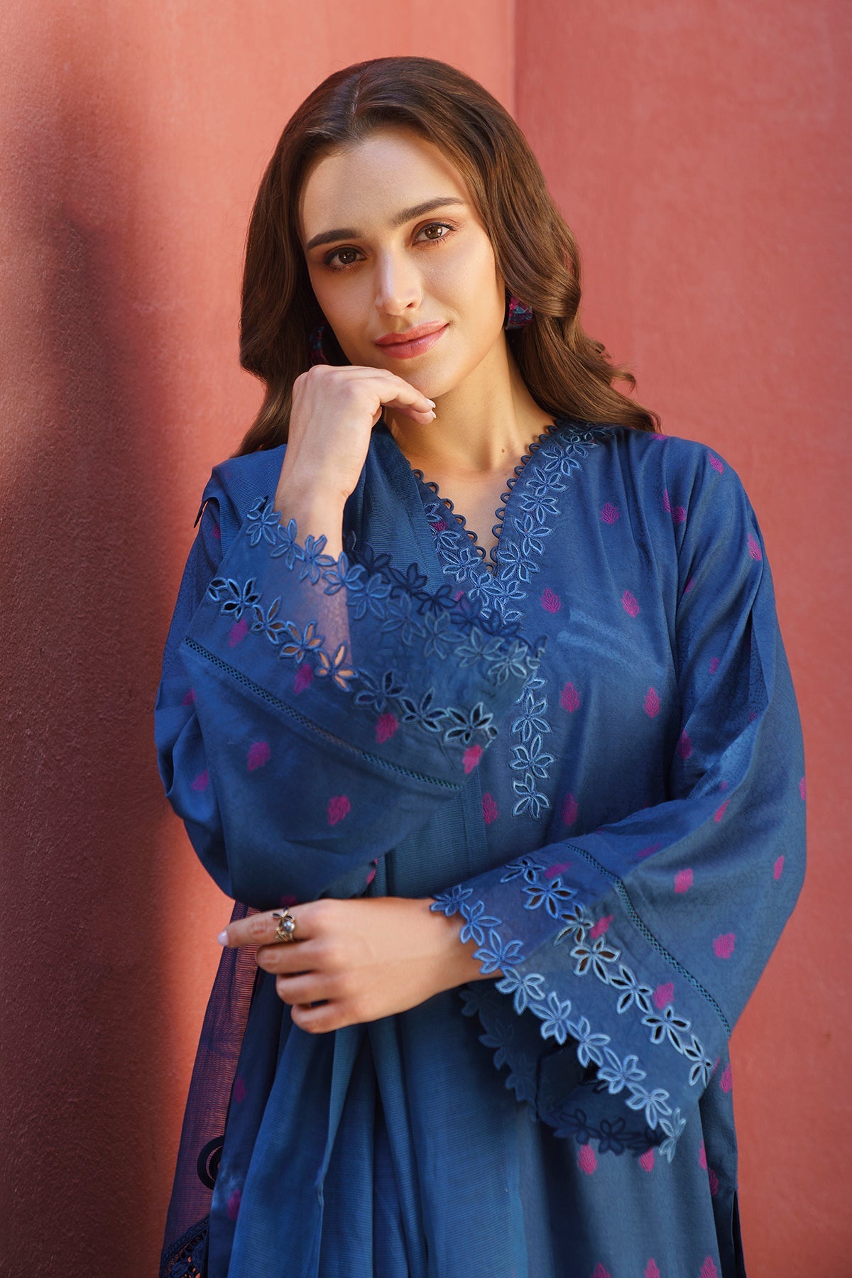 EMBROIDERED JACQUARD LAWN UF-571