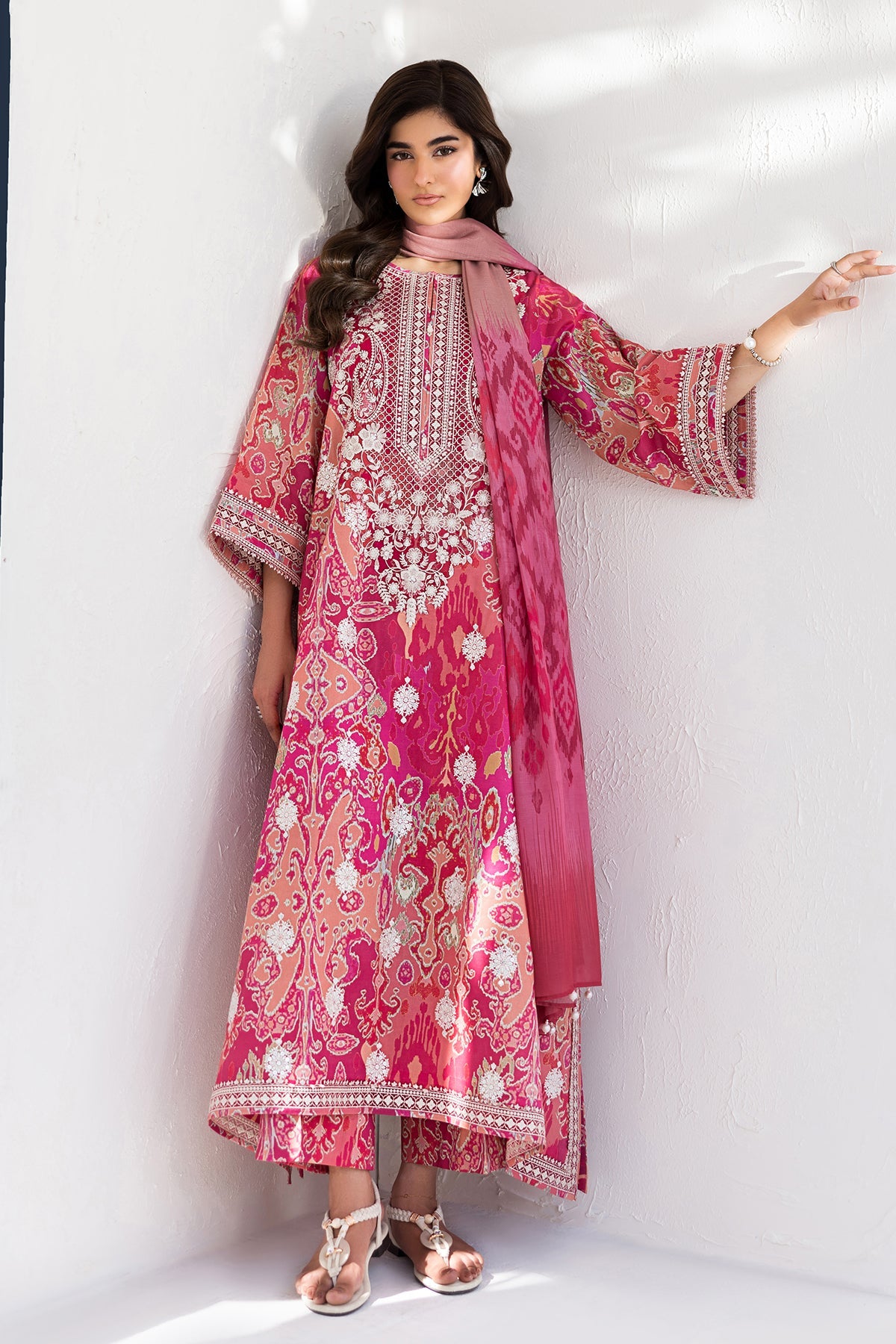 EMBROIDERED LAWN UF-4452