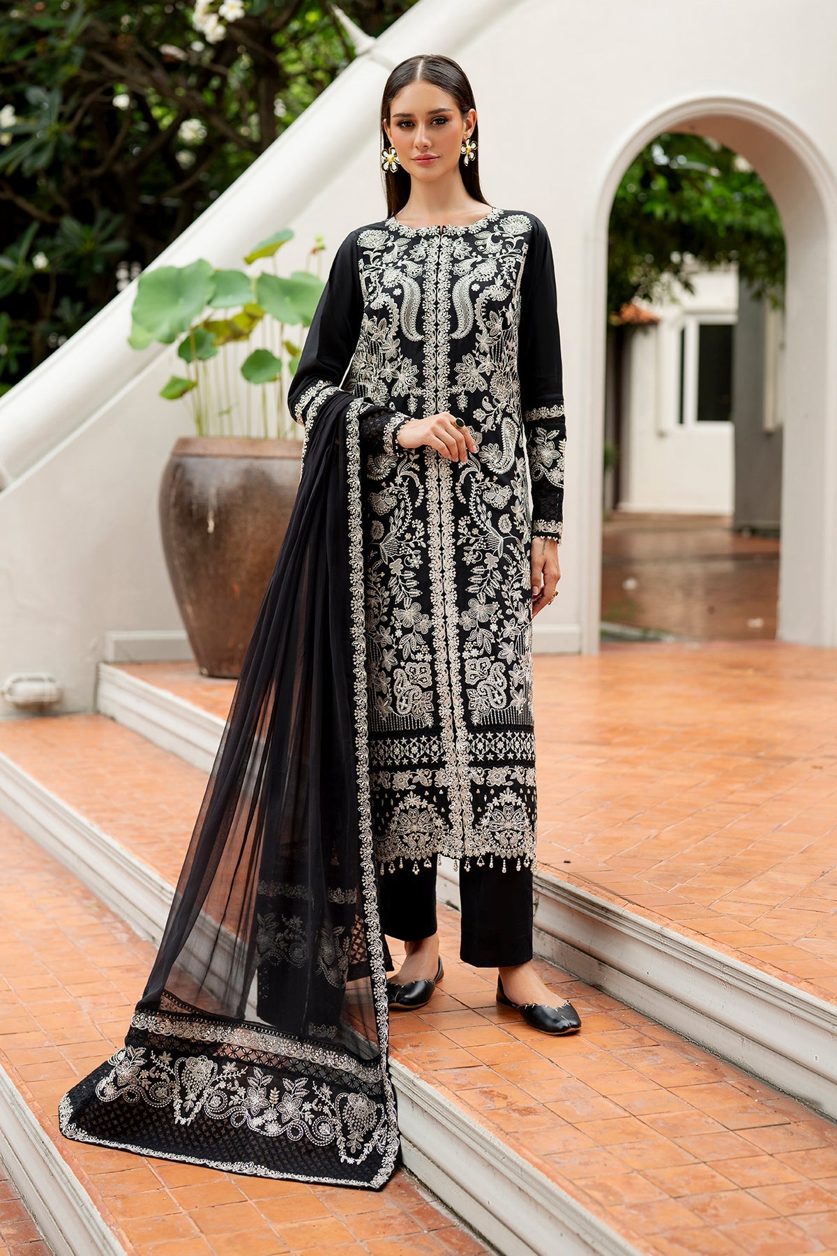 EMBROIDERED LAWN SF-4197