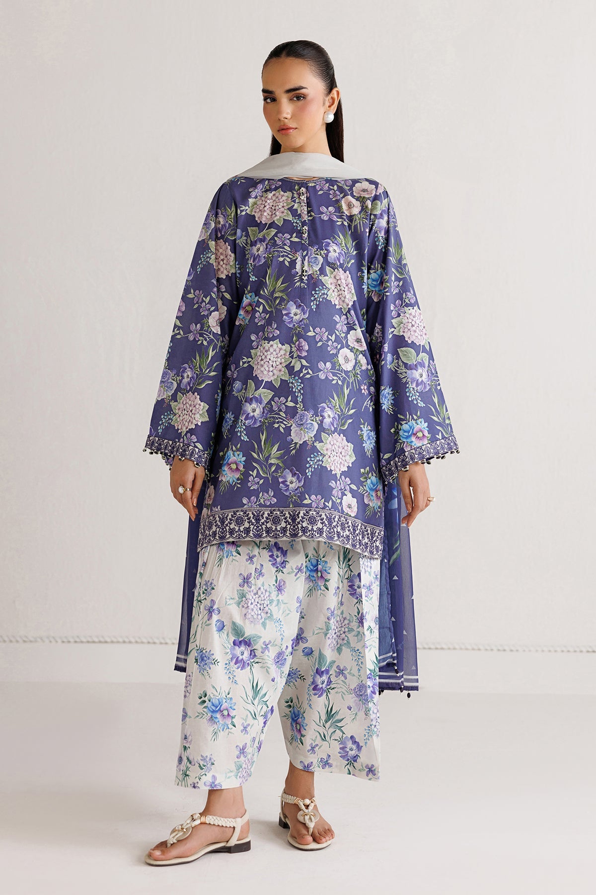 EMBROIDERED LAWN SF-4496