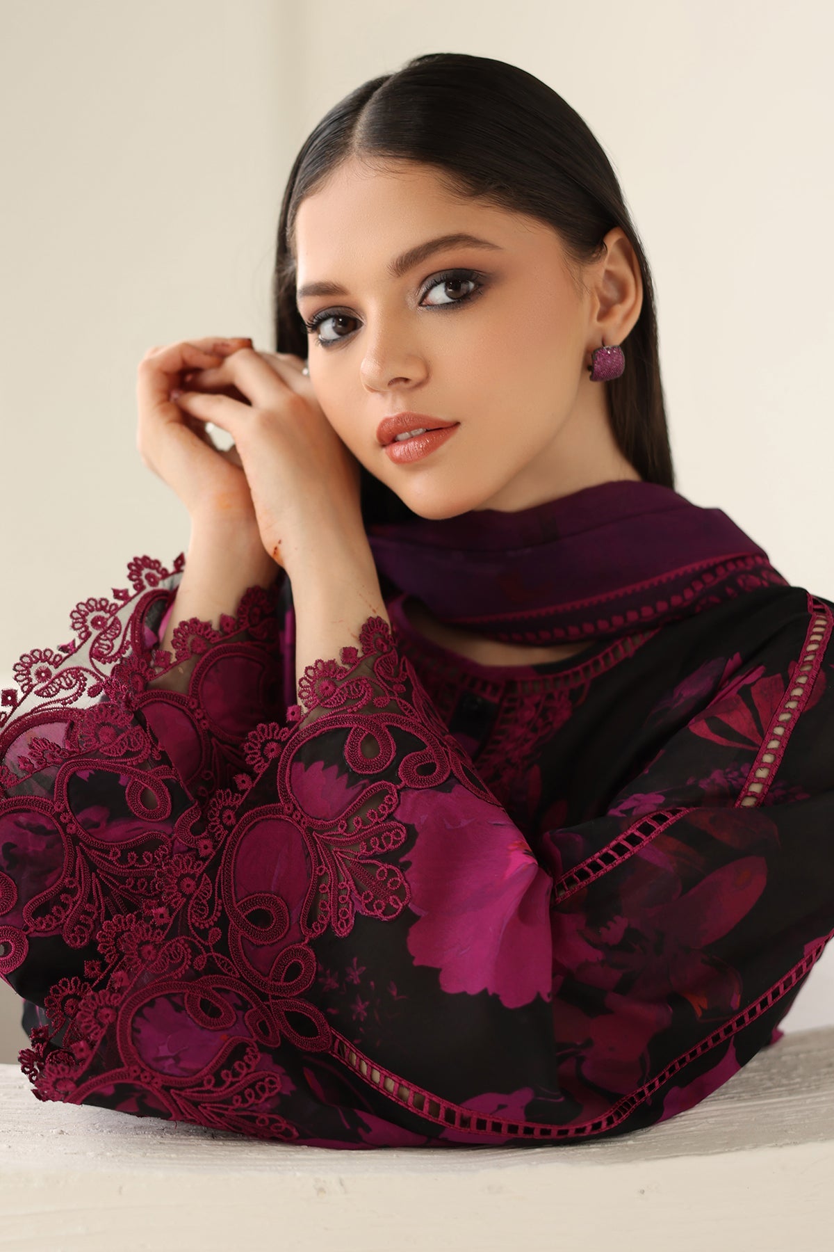 EMBROIDERED LAWN SF-4174