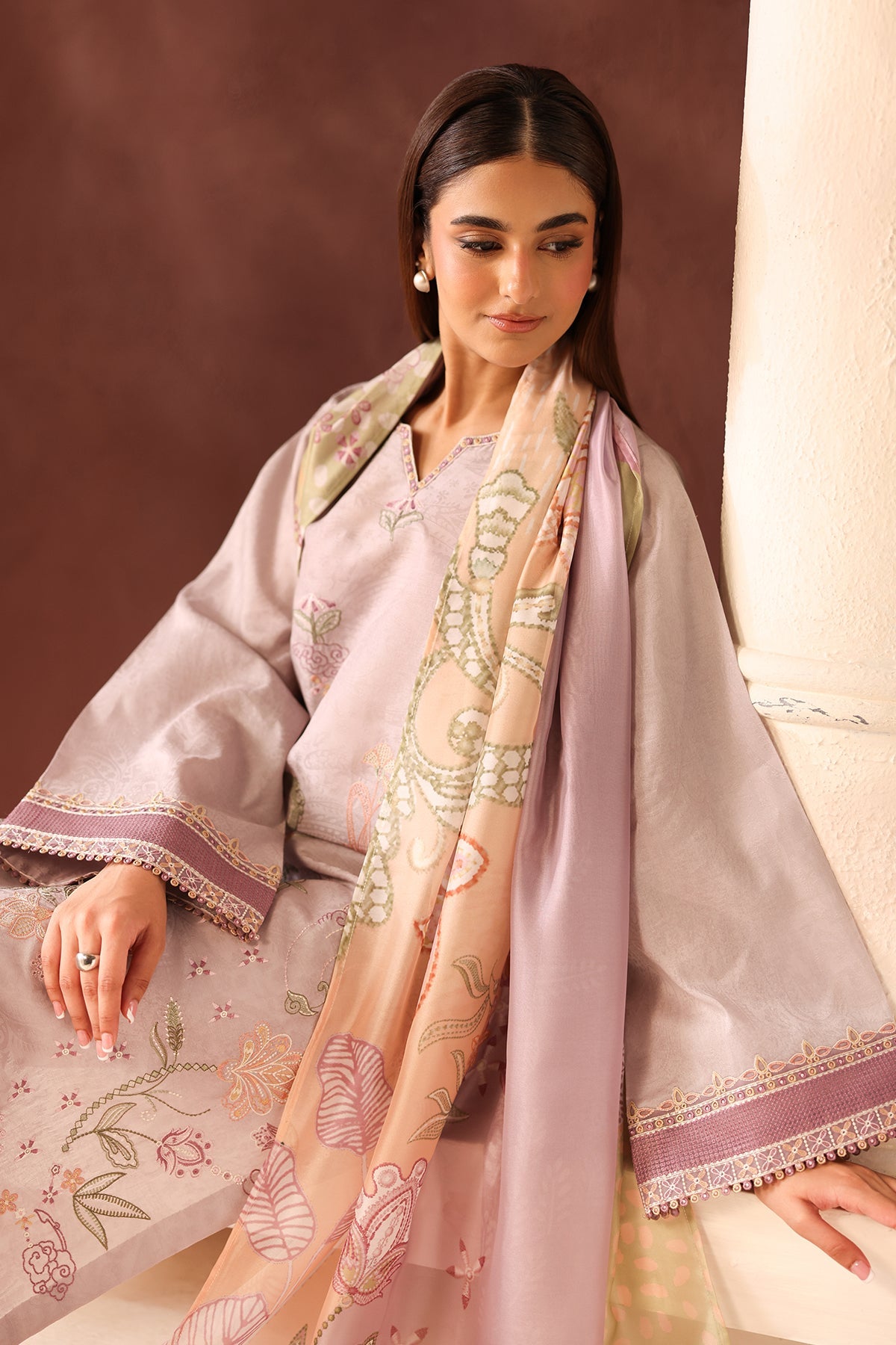 EMBROIDERED SELF JACQUARD SF-4484