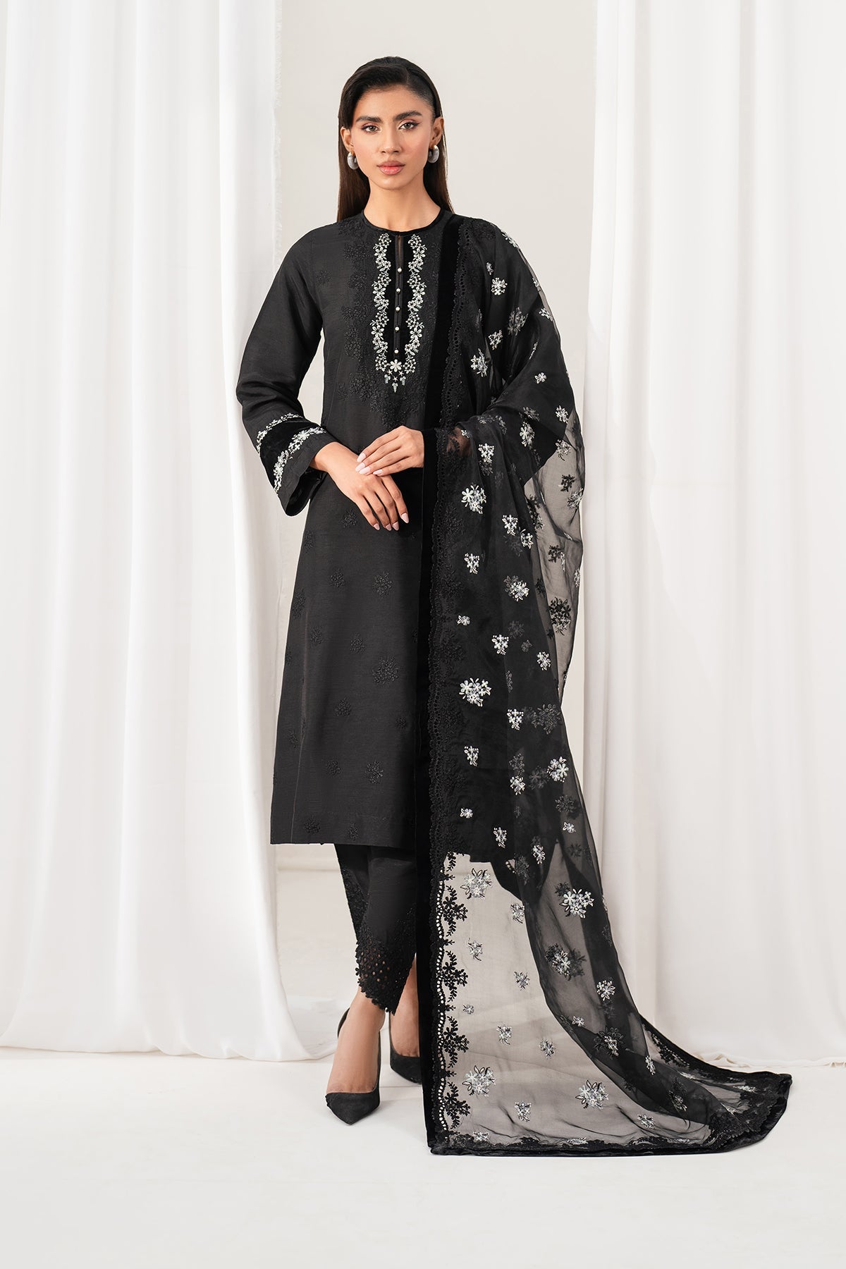 EMBROIDERED RAW SILK UF-4137