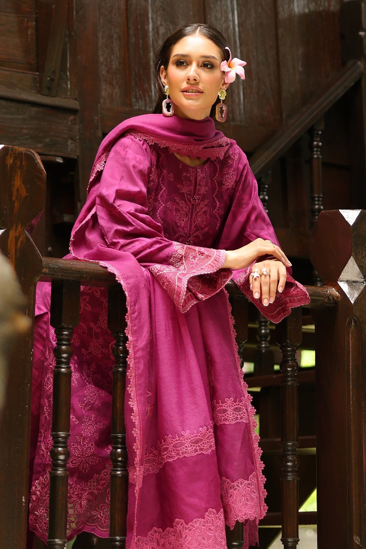 EMBROIDERED LAWN UF-4254