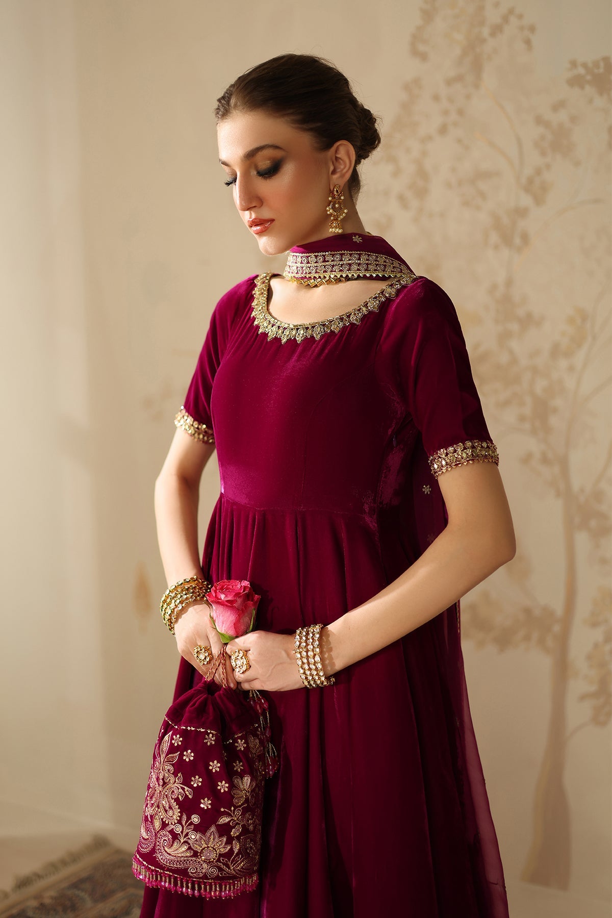 EMBROIDERED VELVET PR-1225