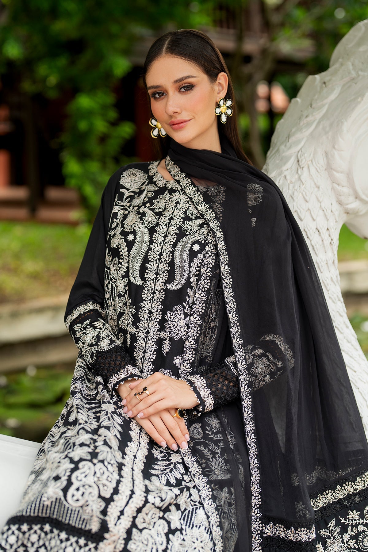 EMBROIDERED LAWN SF-4197