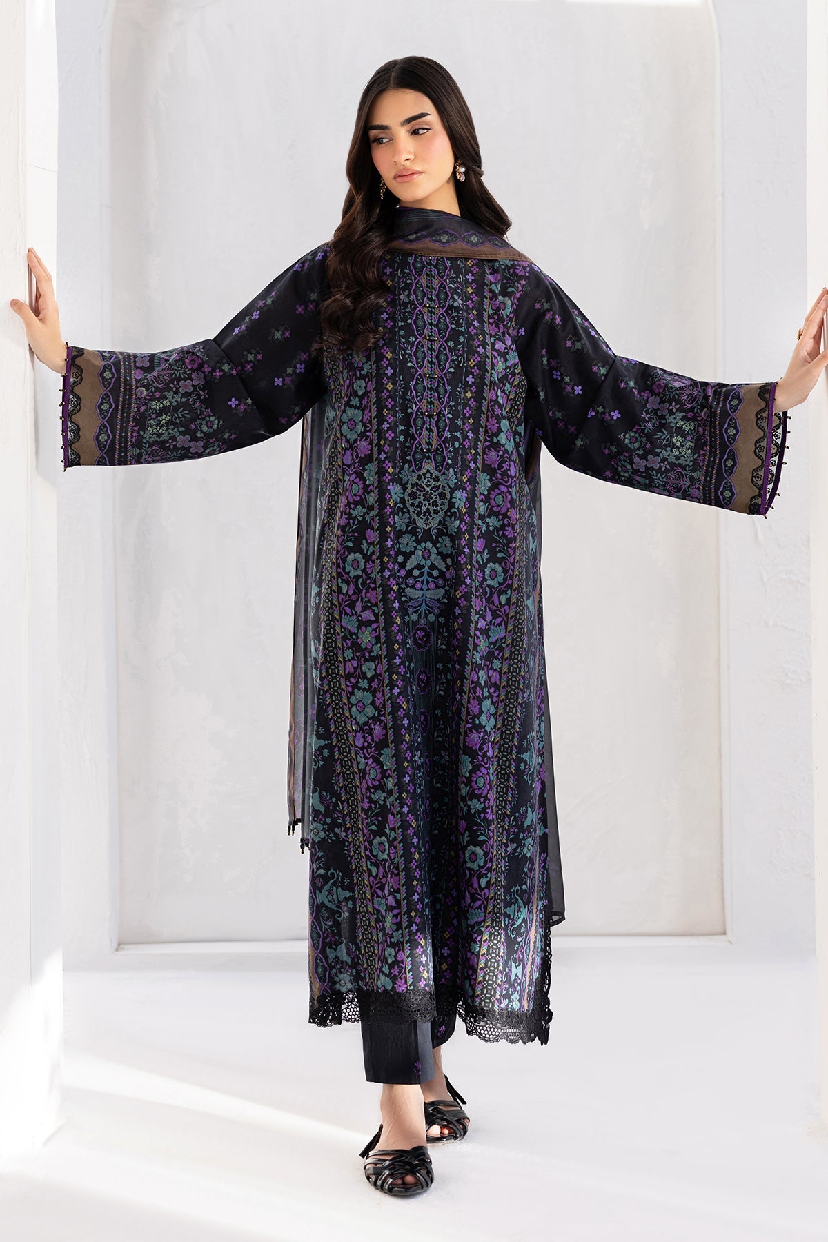 EMBROIDERED LAWN SF-4453