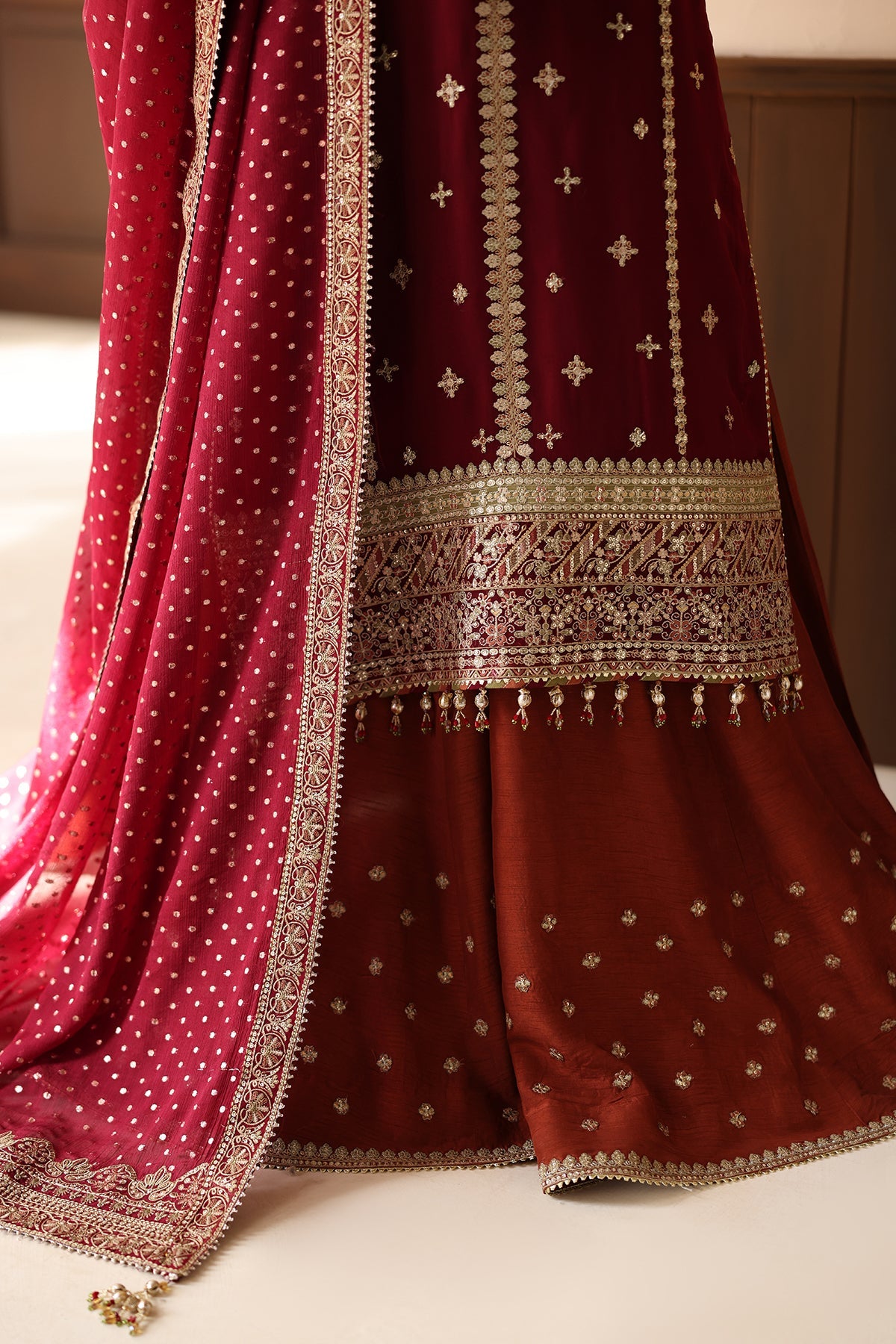 EMBROIDERED CHIFFON UF-4486