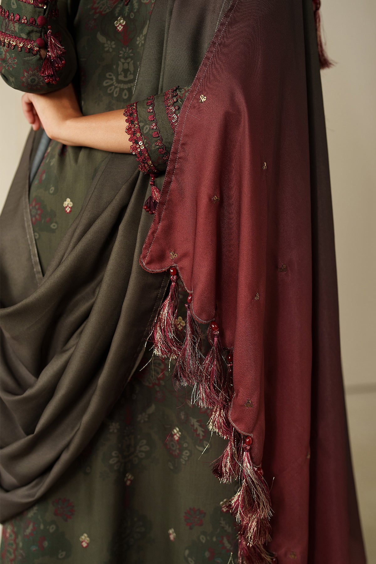 EMBROIDERED KHADDAR UF-4330