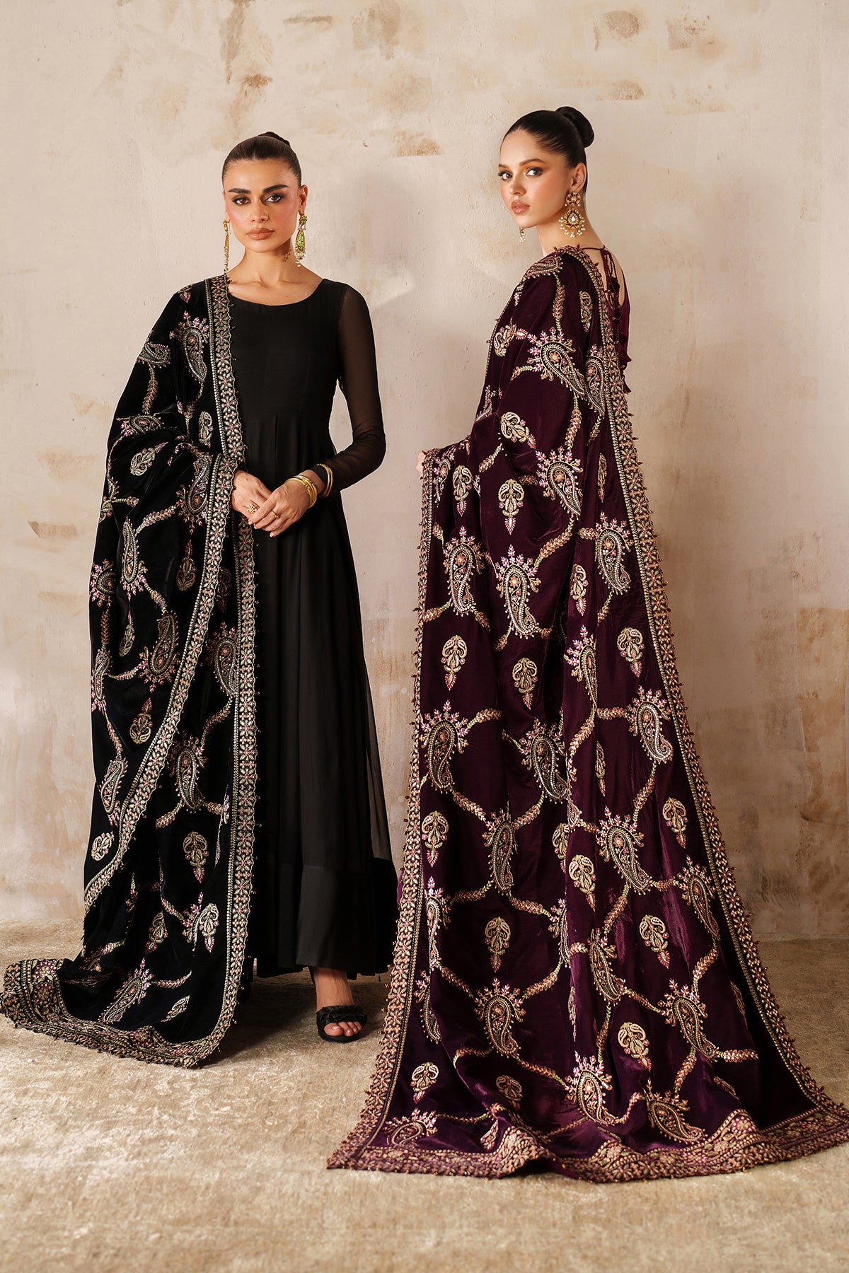 EMBROIDERED VELVET SHAWL VS-62