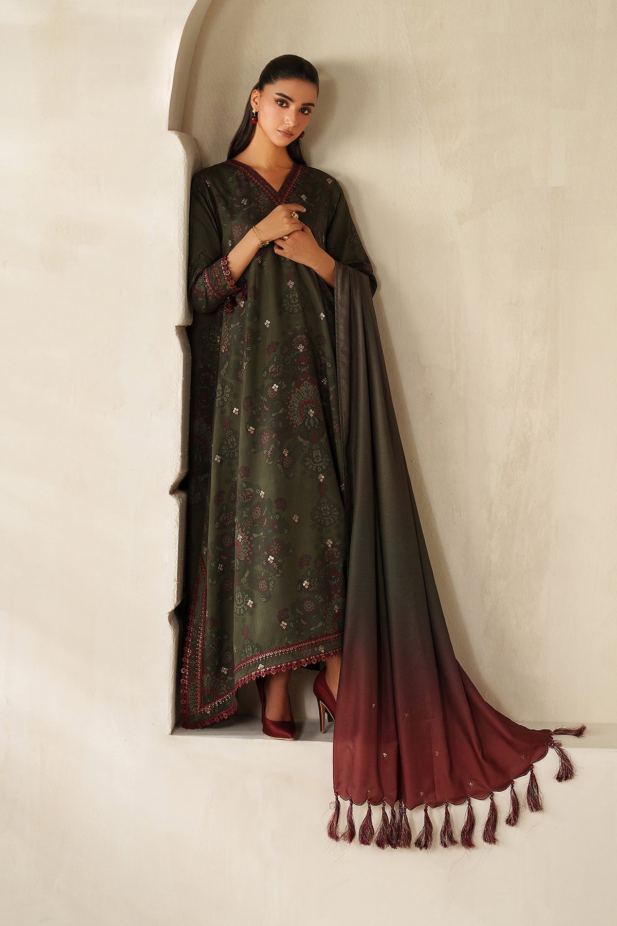EMBROIDERED KHADDAR UF-4330