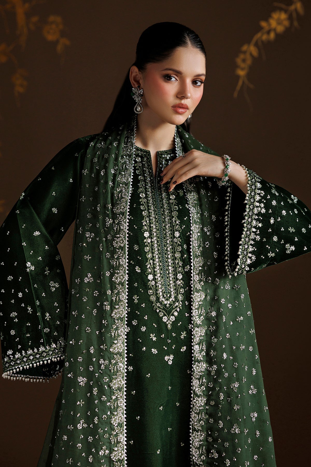EMBROIDERED VELVET UF-4545