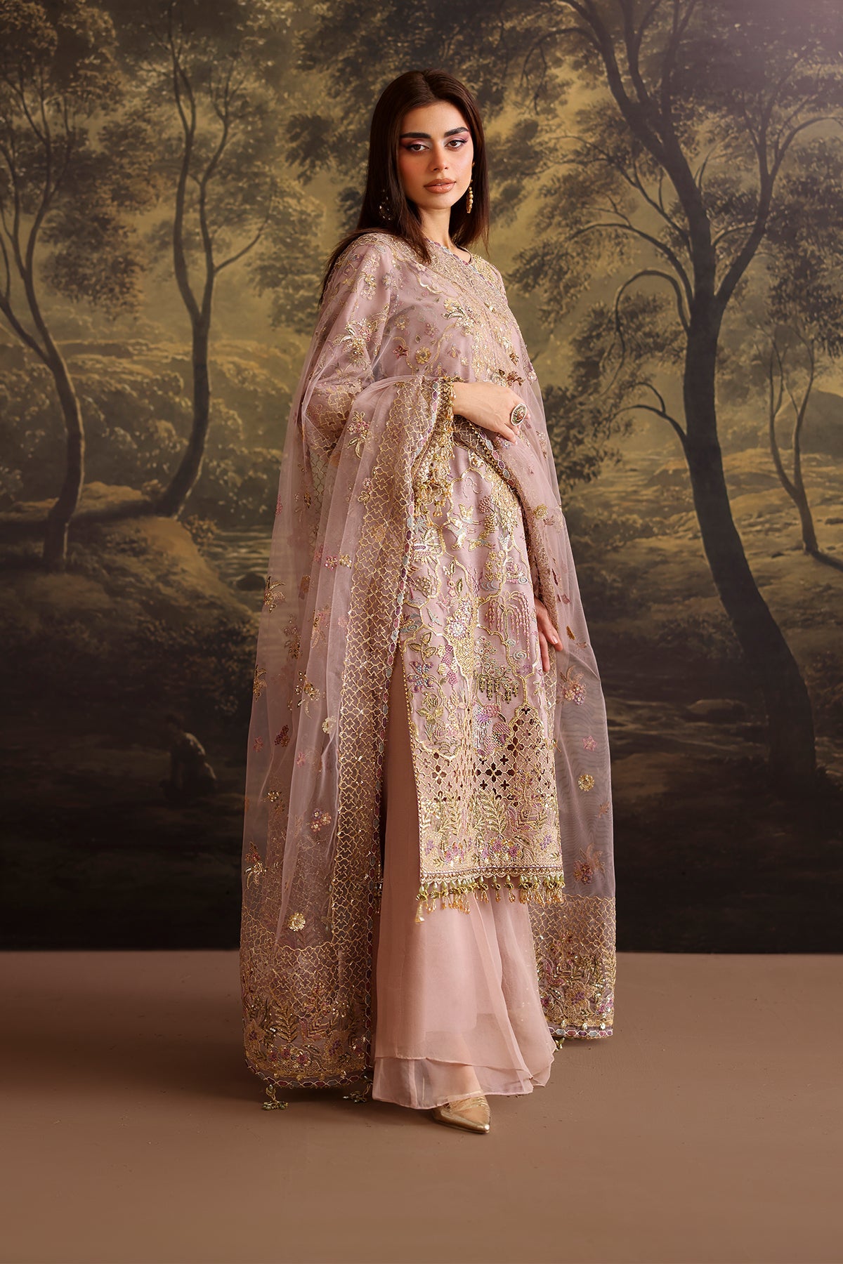 EMBROIDERED NET UF-4378
