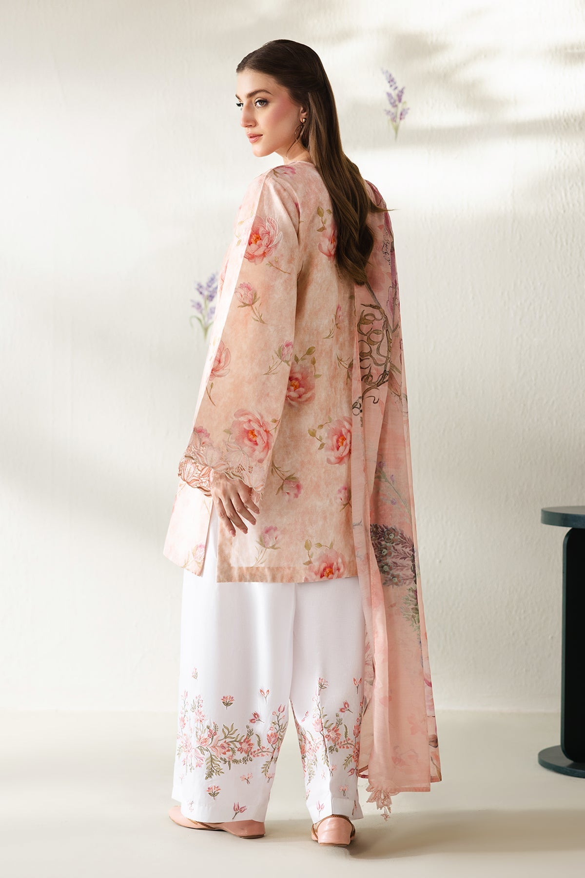 EMBROIDERED LAWN SF-4427