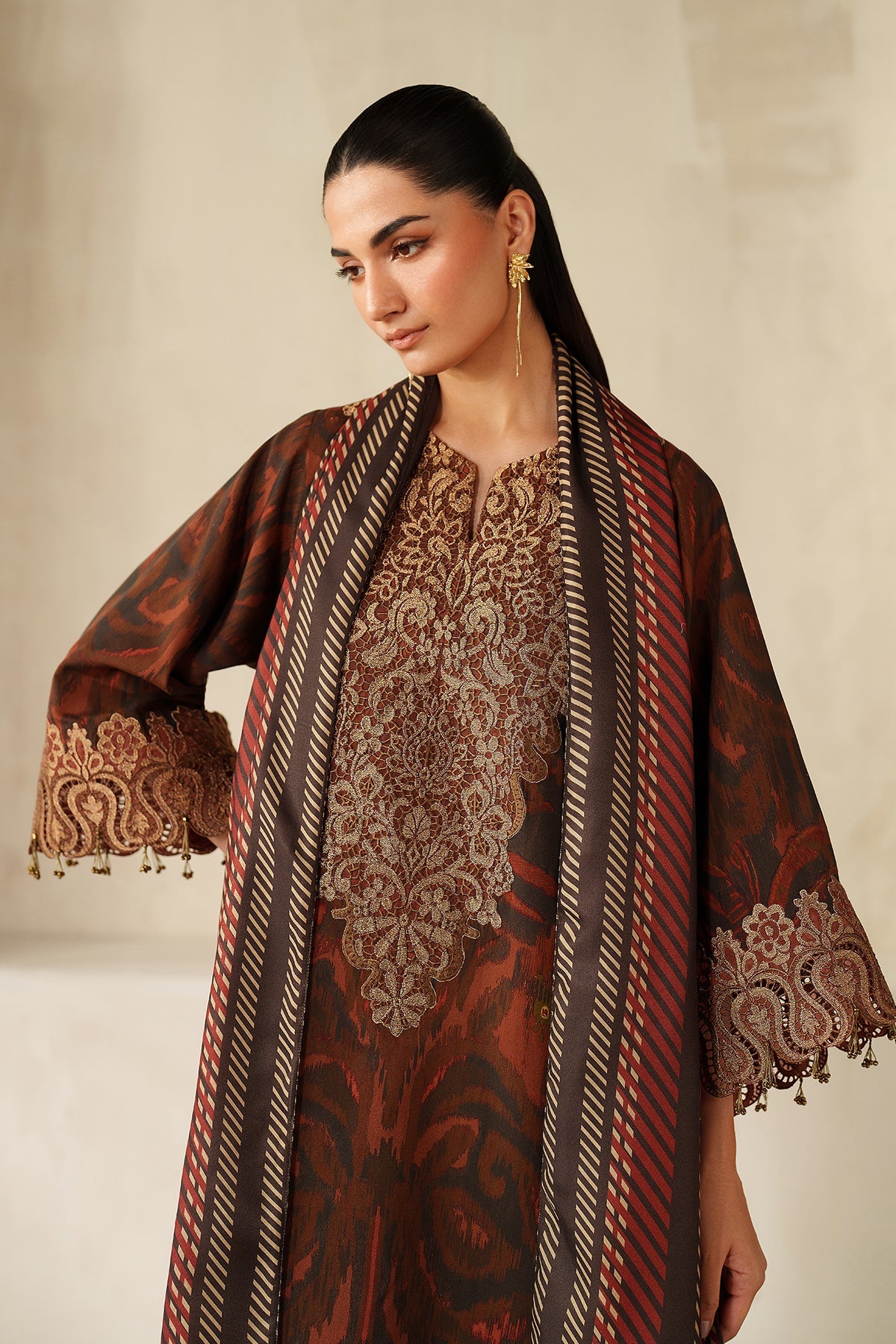 EMBROIDERED VISCOSE UF-4331