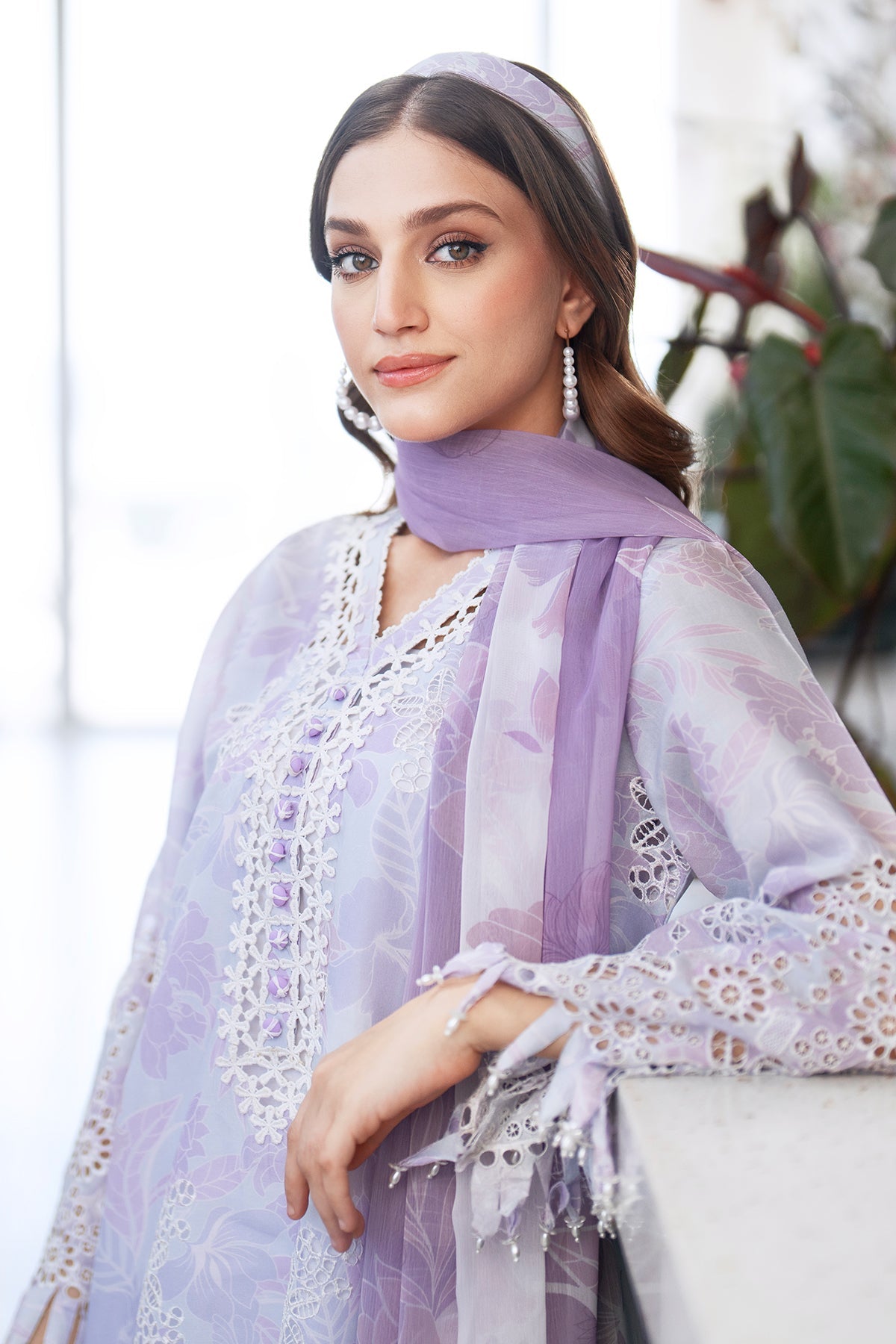 EMBROIDERED PRINTED LAWN SF-4073