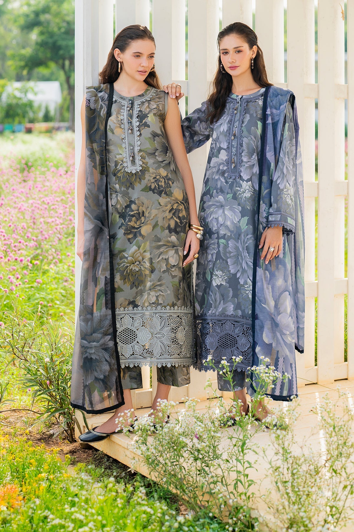 EMBROIDERED LAWN SF-4219