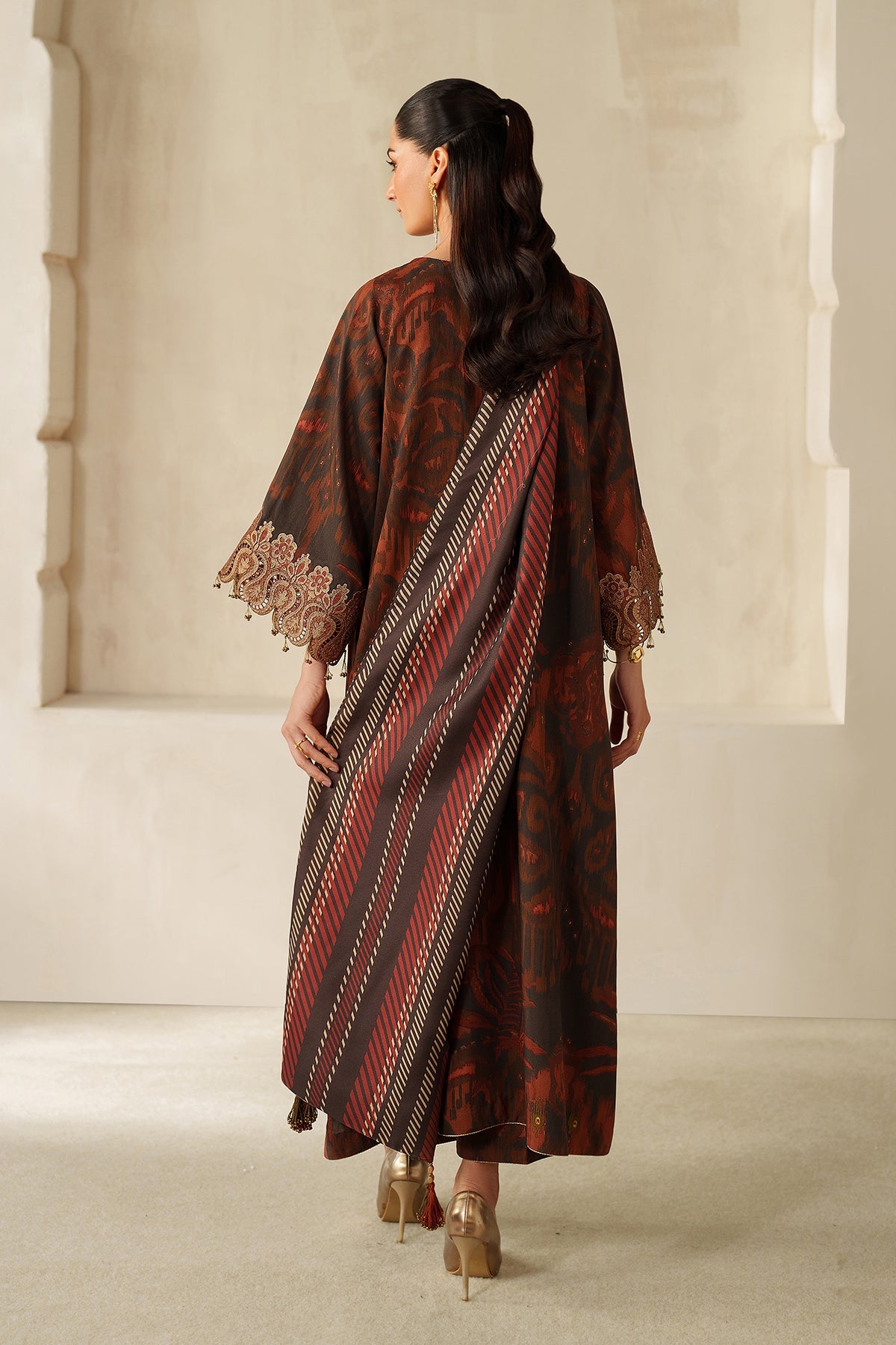 EMBROIDERED VISCOSE UF-4331