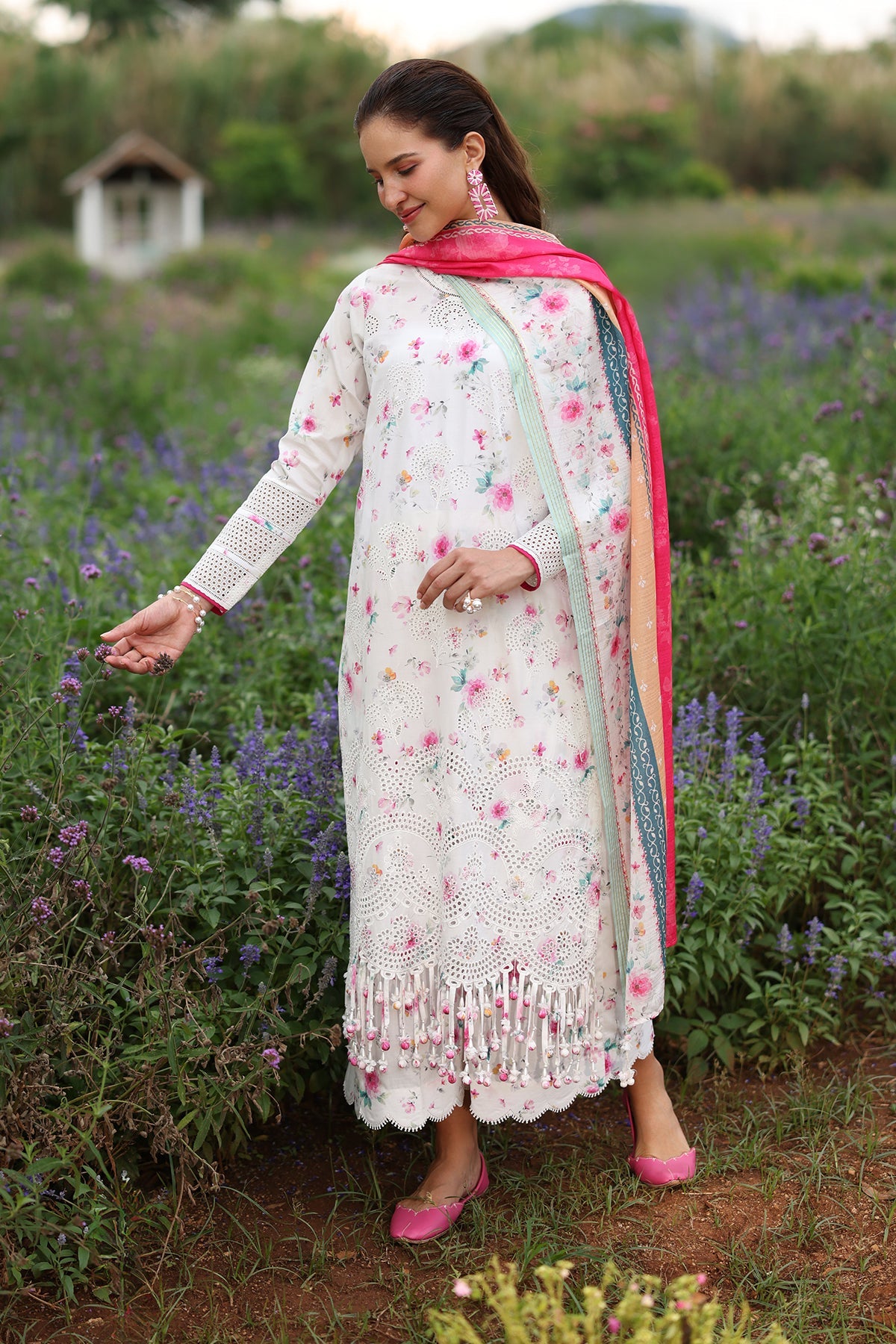 EMBROIDERED LAWN SF-4237
