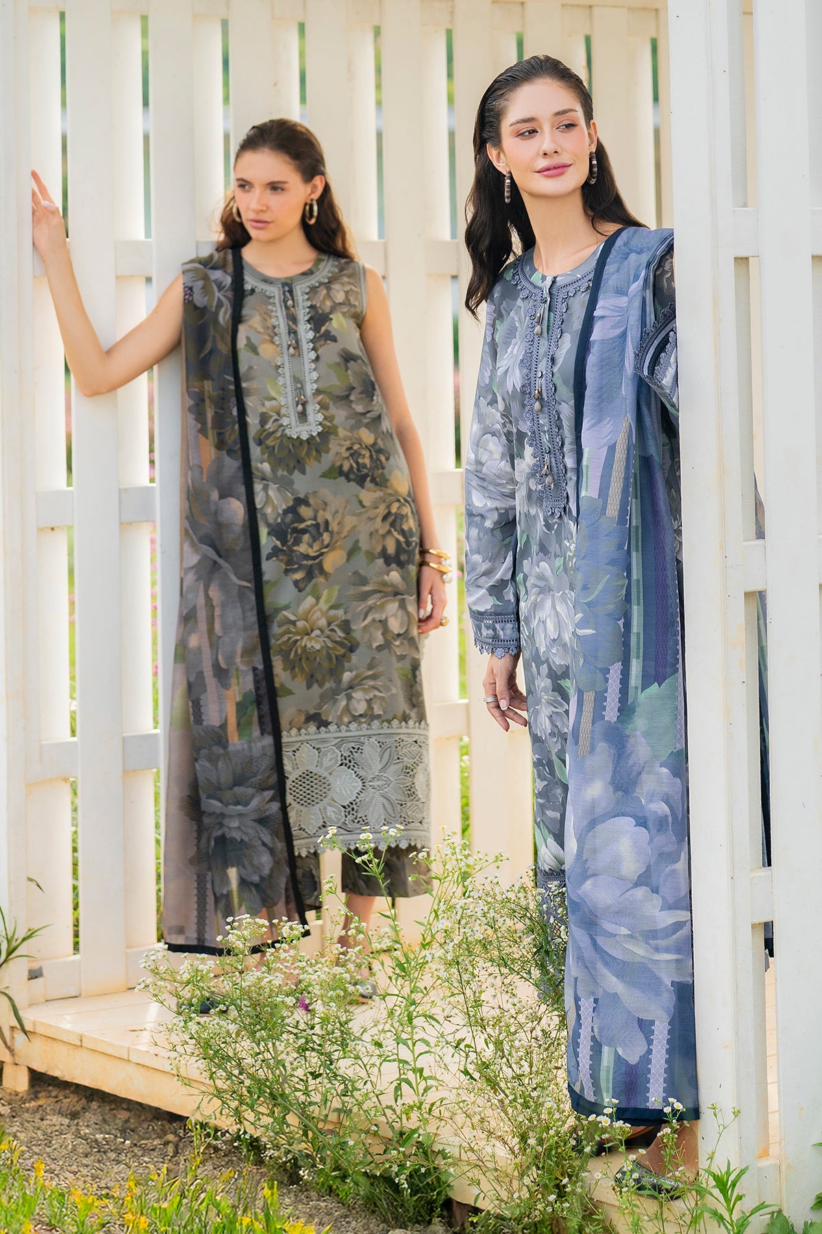 EMBROIDERED LAWN SF-4218