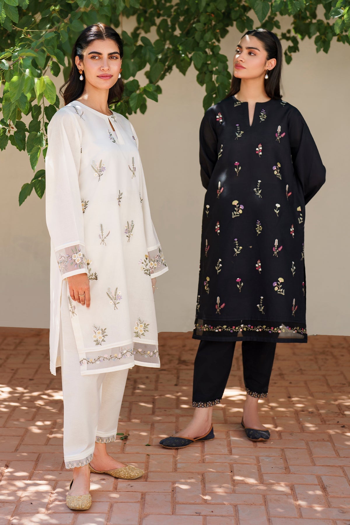 EMBROIDERED LAWN PR-935