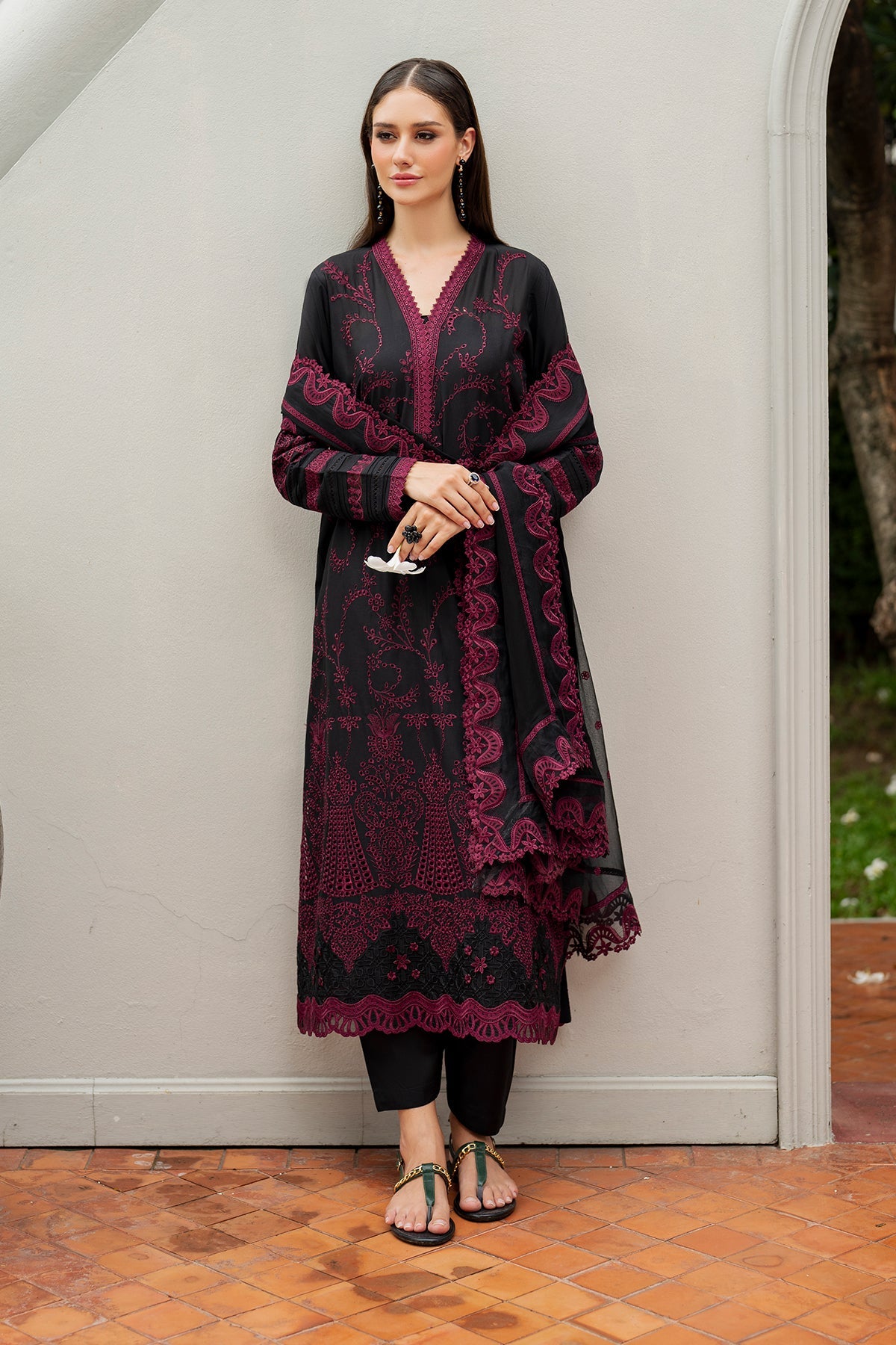 EMBROIDERED LAWN SF-4202