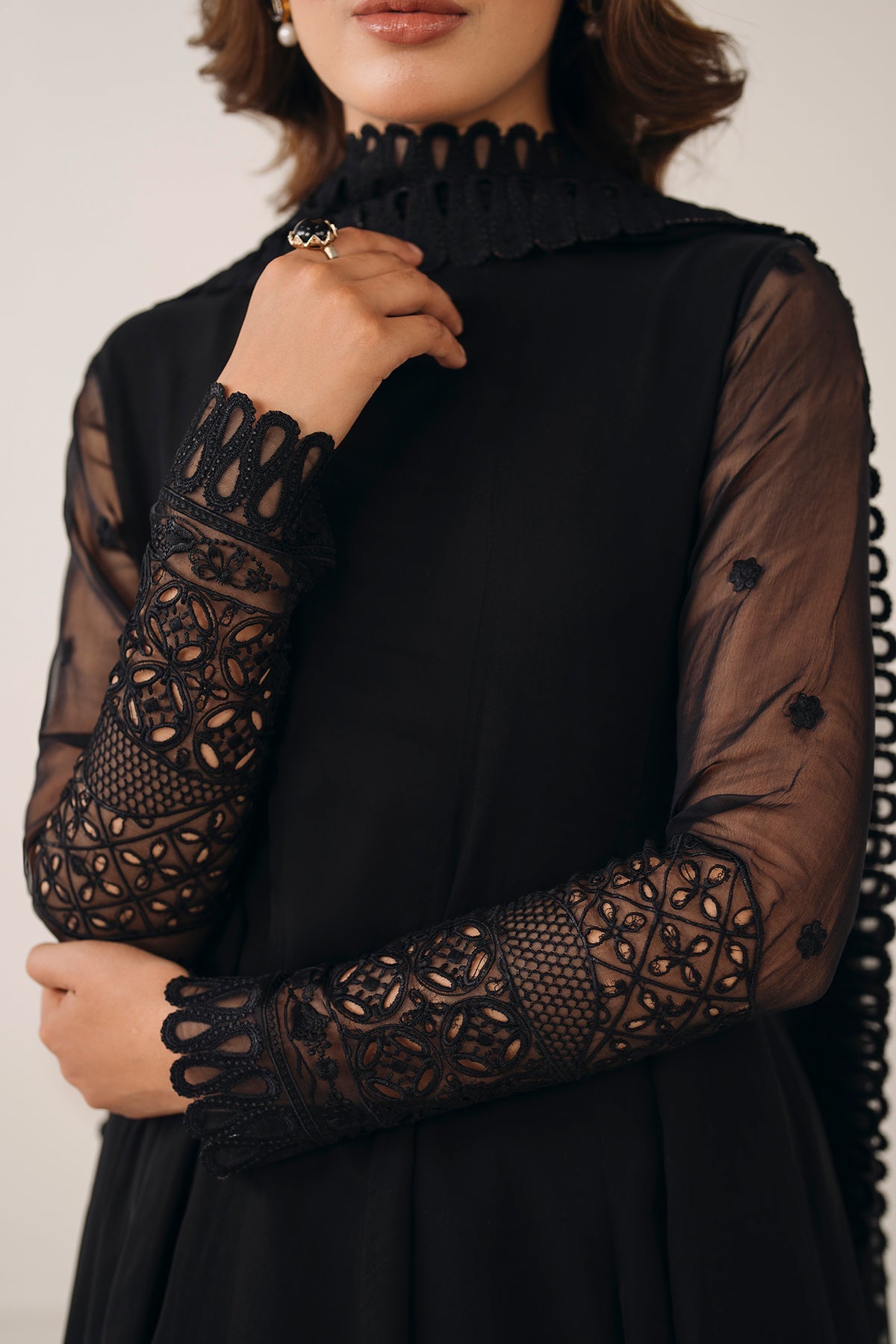 EMBROIDERED CHIFFON DUPATTA 66