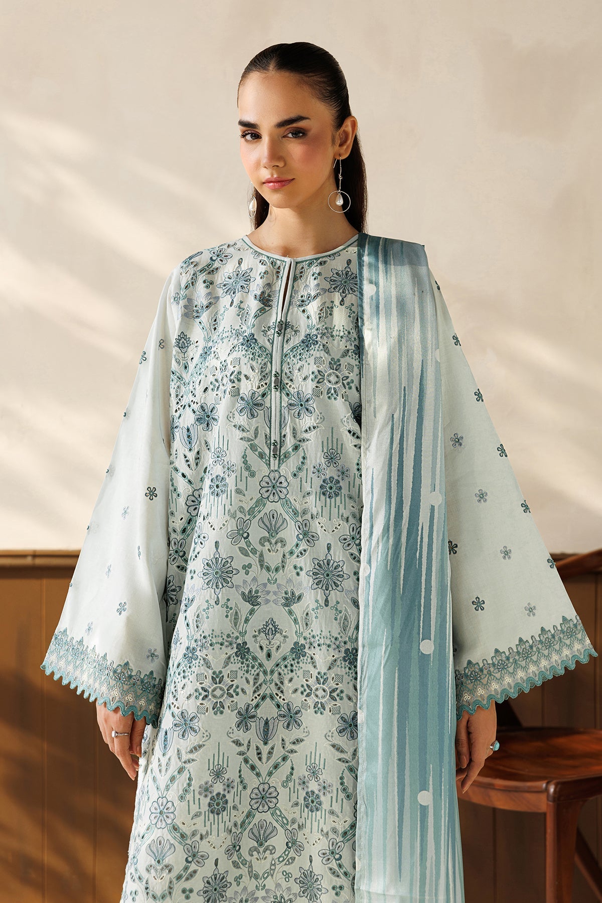 EMBROIDERED LAWN SF-4503