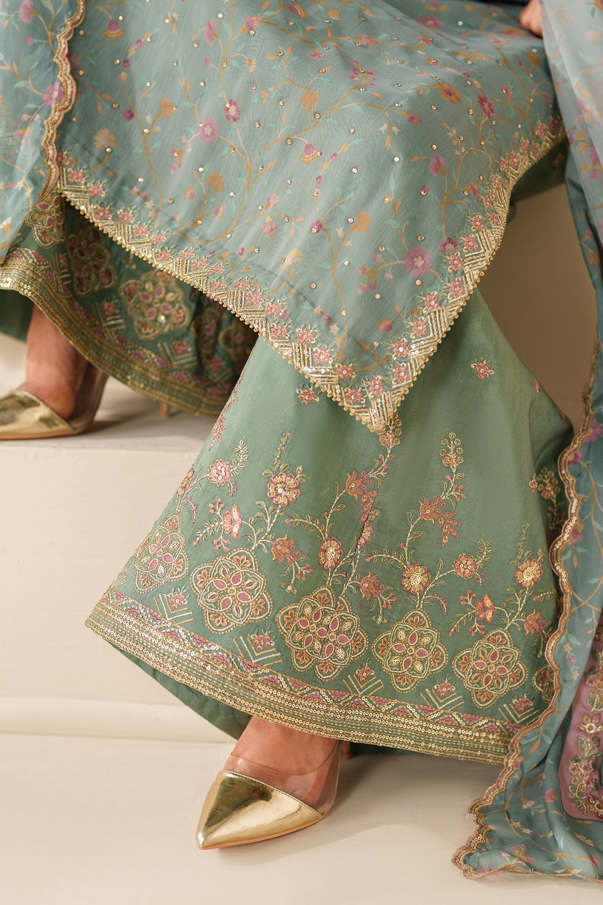 EMBROIDERED CHIFFON SF-4278