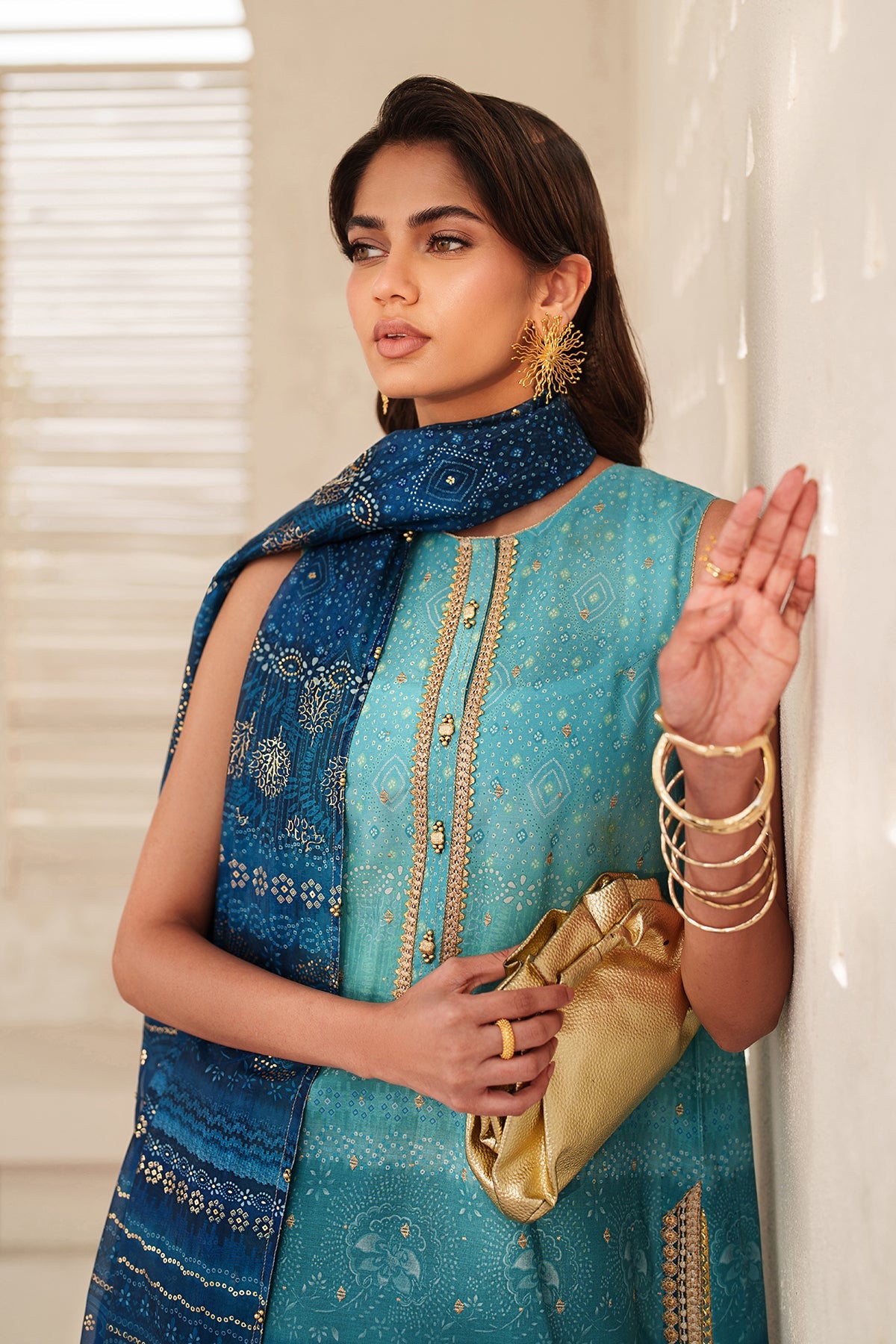 EMBROIDERED LAWN UF-4400