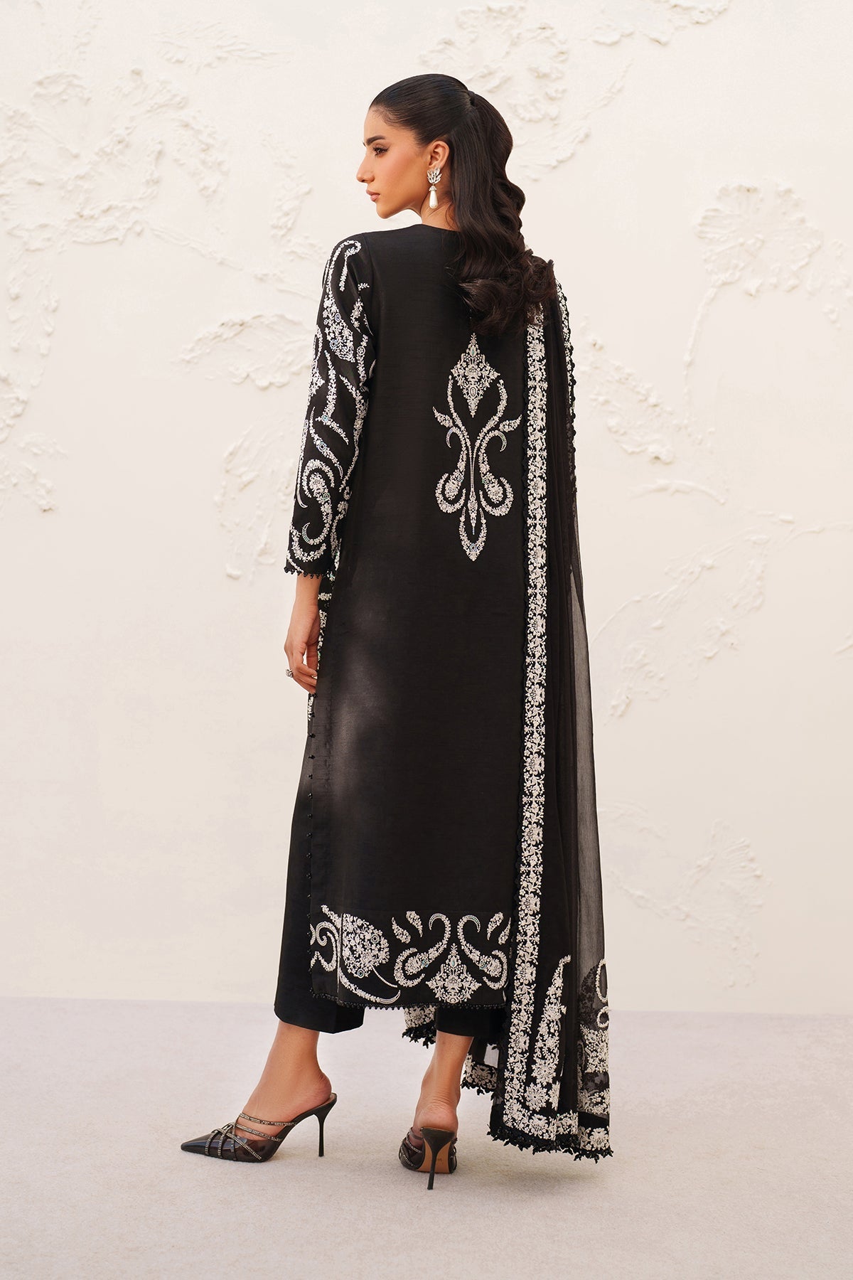 EMBROIDERED RAW SILK SF-4381