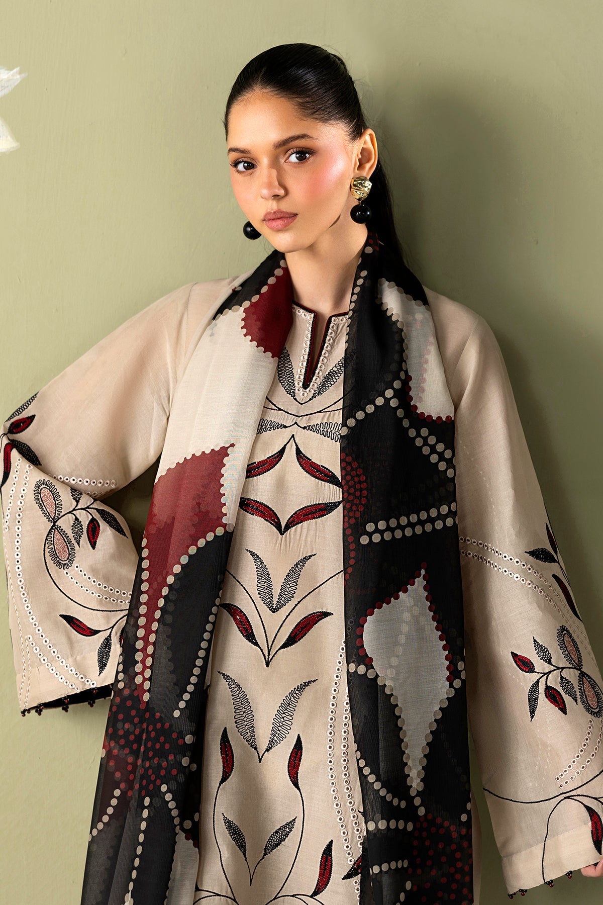 EMBROIDERED LAWN SF-4418
