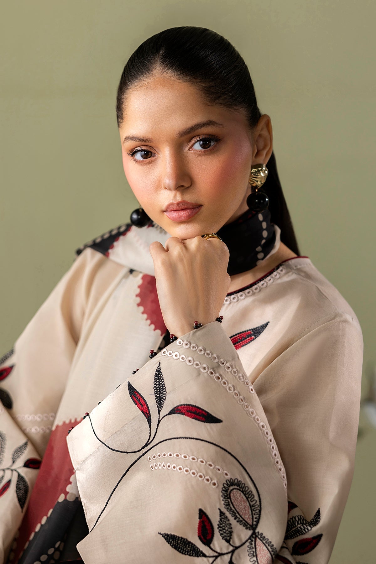 EMBROIDERED LAWN SF-4418