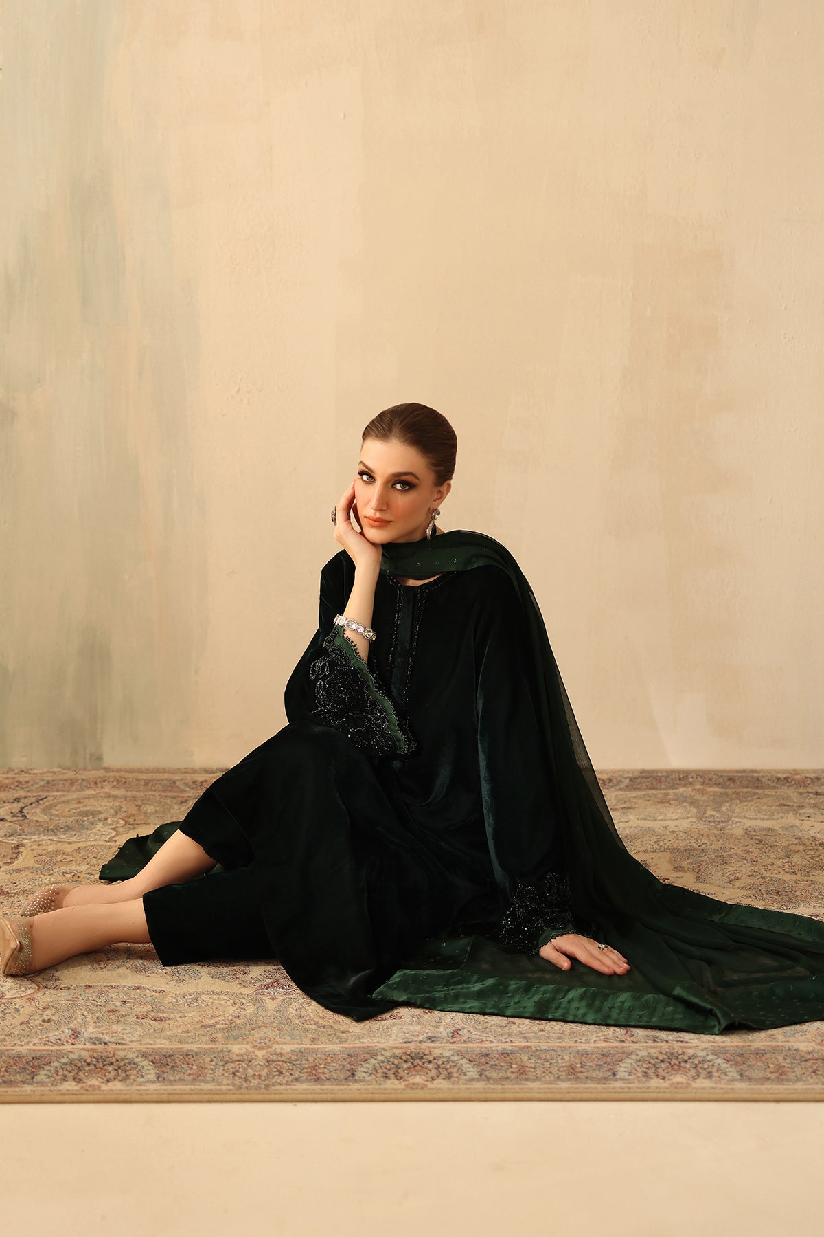 EMBROIDERED VELVET PR-1223