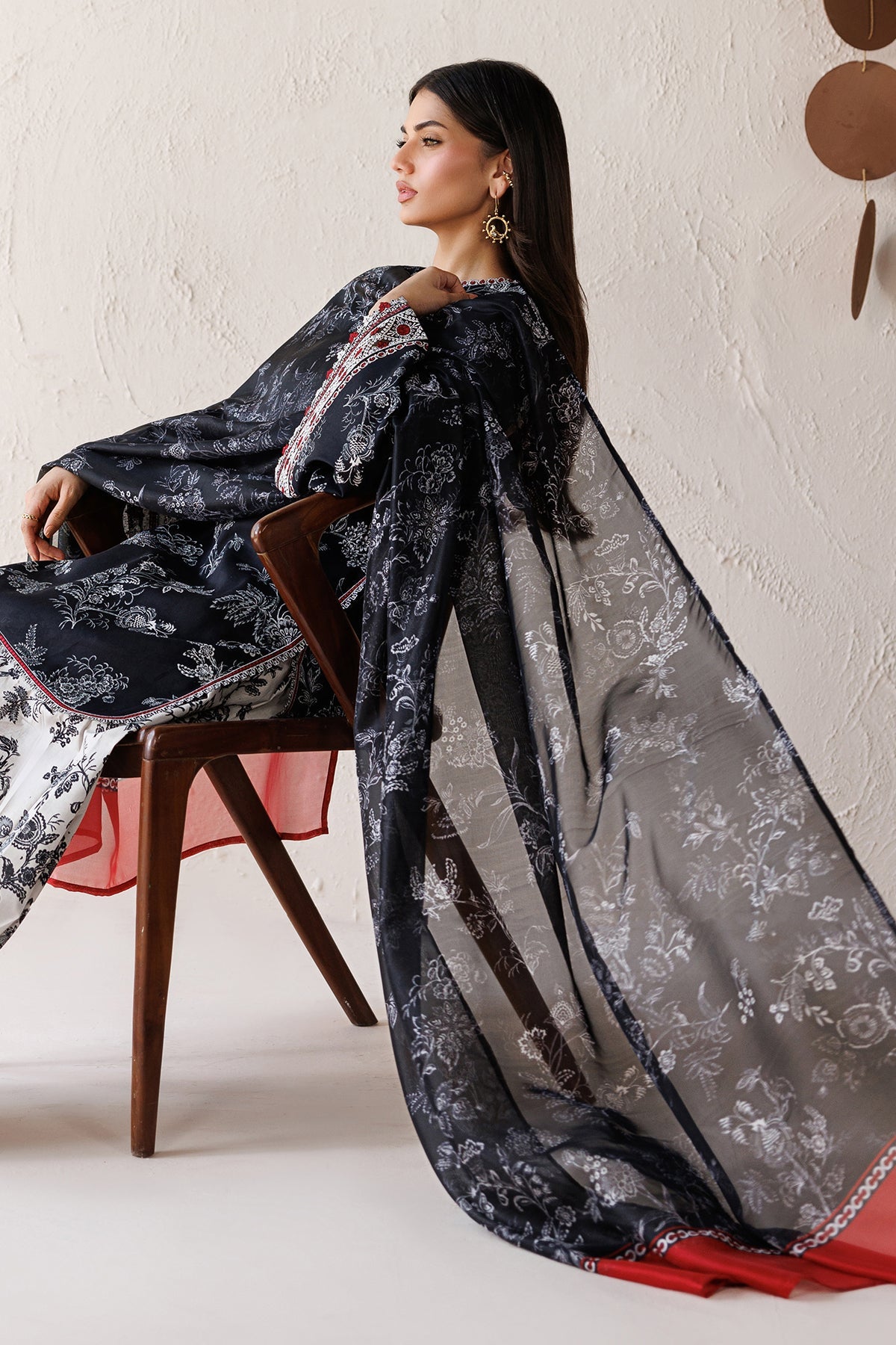EMBROIDERED LAWN SF-4514