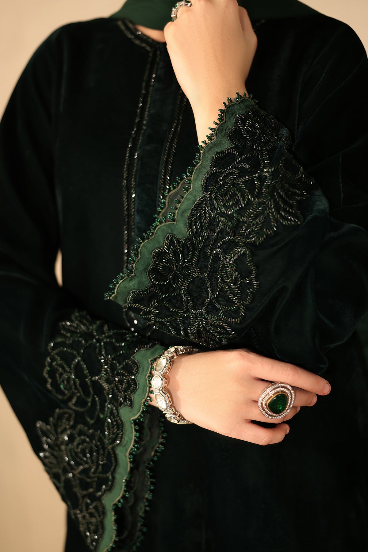 EMBROIDERED VELVET PR-1223