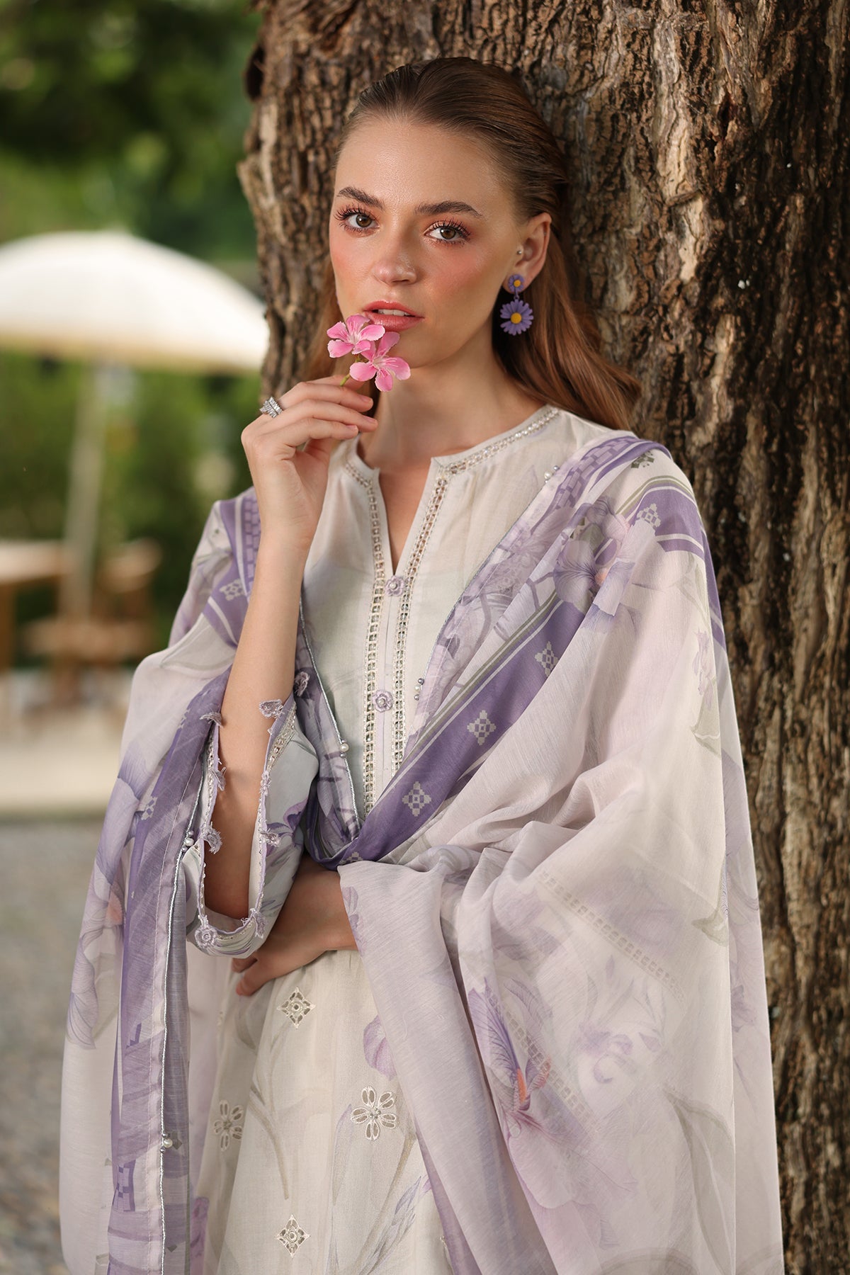 EMBROIDERED PRINTED LAWN SF-4240
