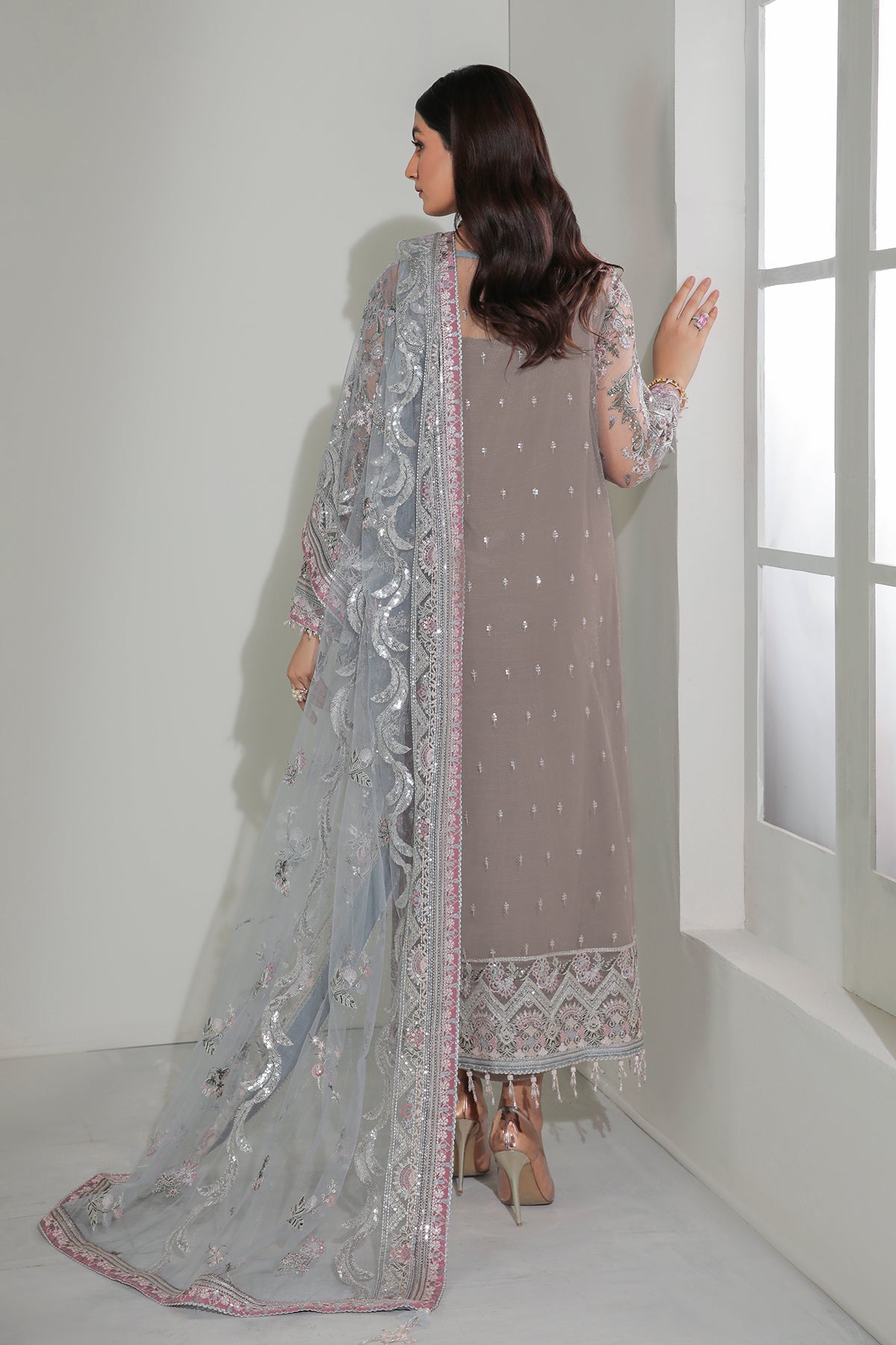 EMBROIDERED NET UF-184