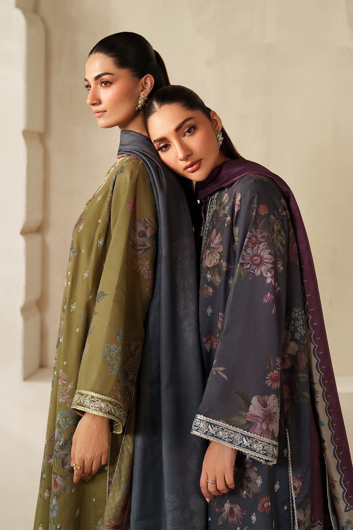 EMBROIDERED KHADDAR UF-4334