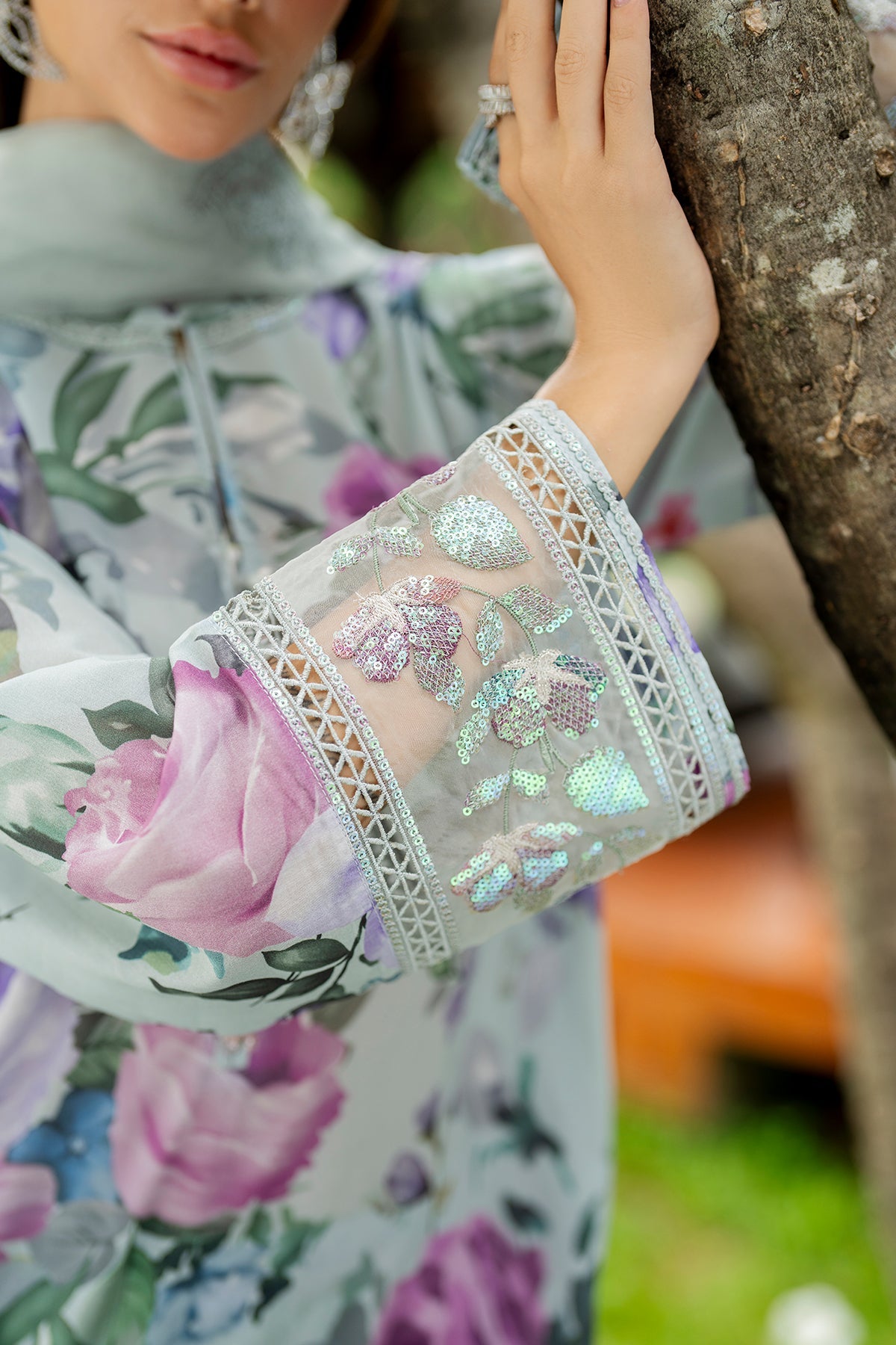 EMBROIDERED LAWN UF-4268